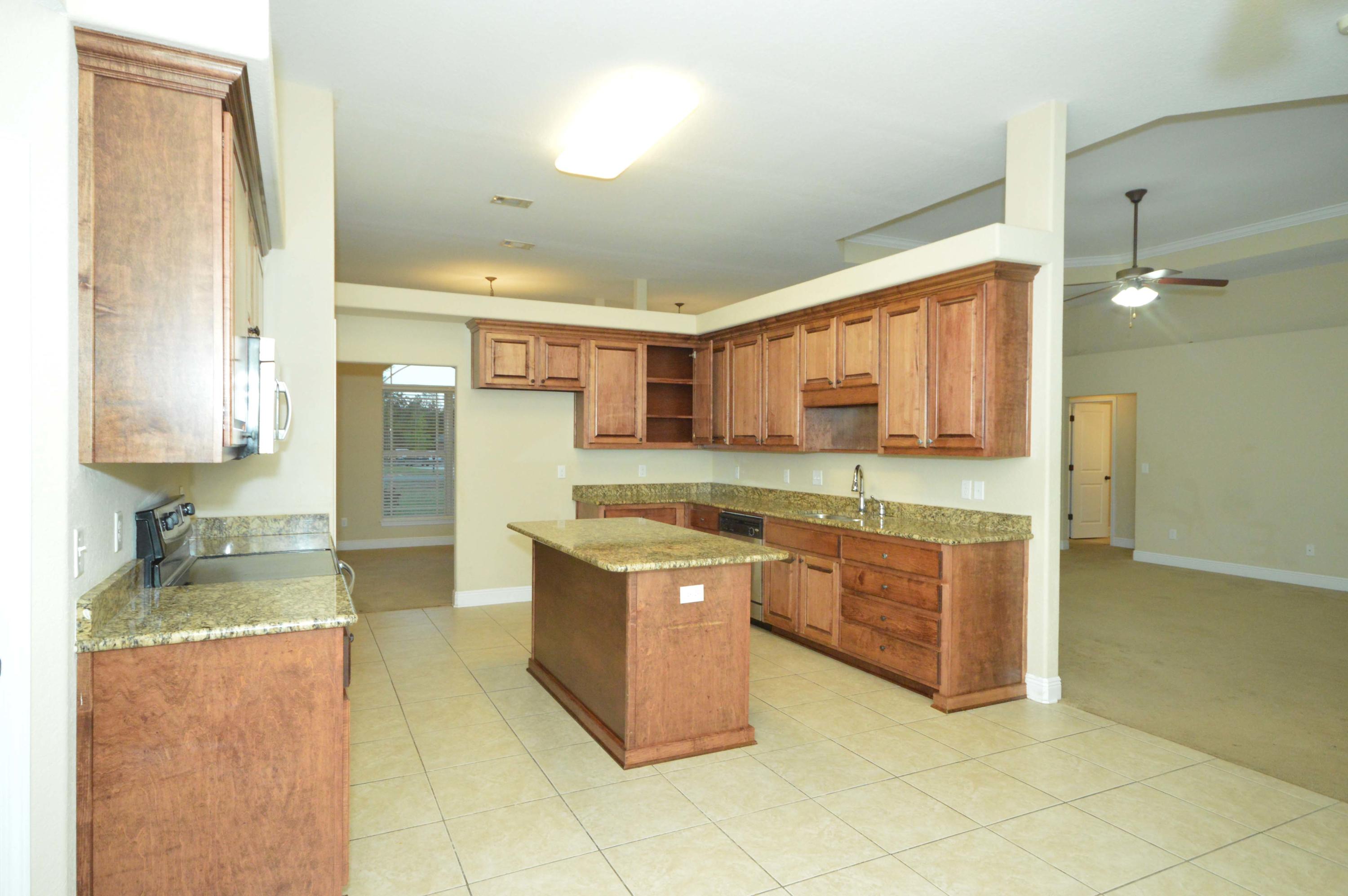 Leah Pines - Residential