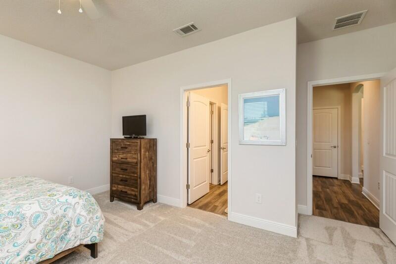 Hammock Bay - Residential