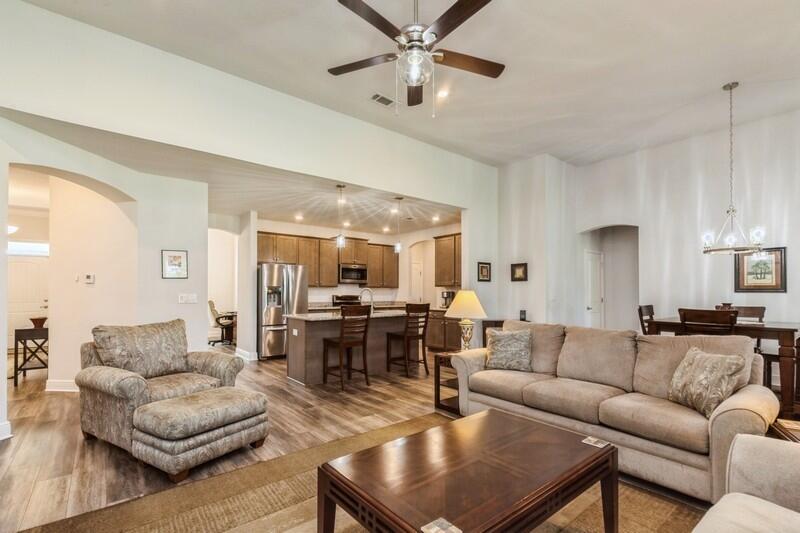 Hammock Bay - Residential