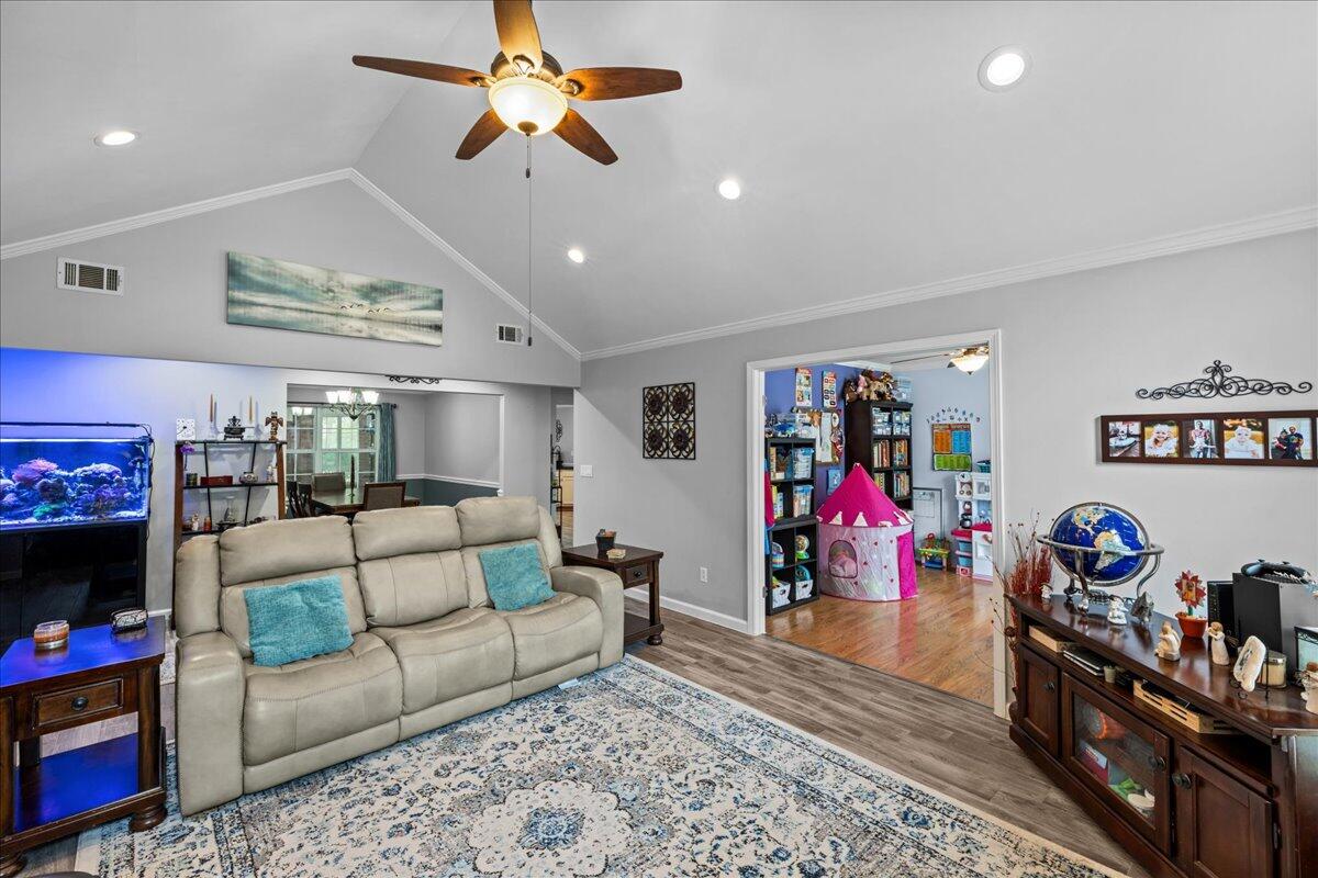 Rocky Bayou C/C #4 - Residential