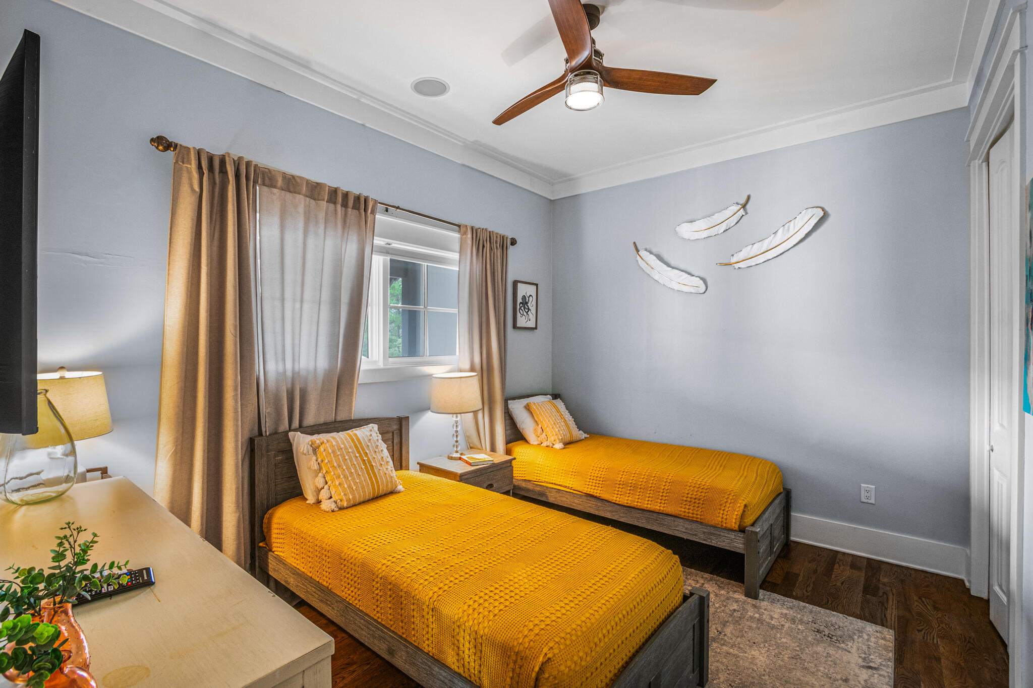 EASTERN LAKE VILLAGE - Residential