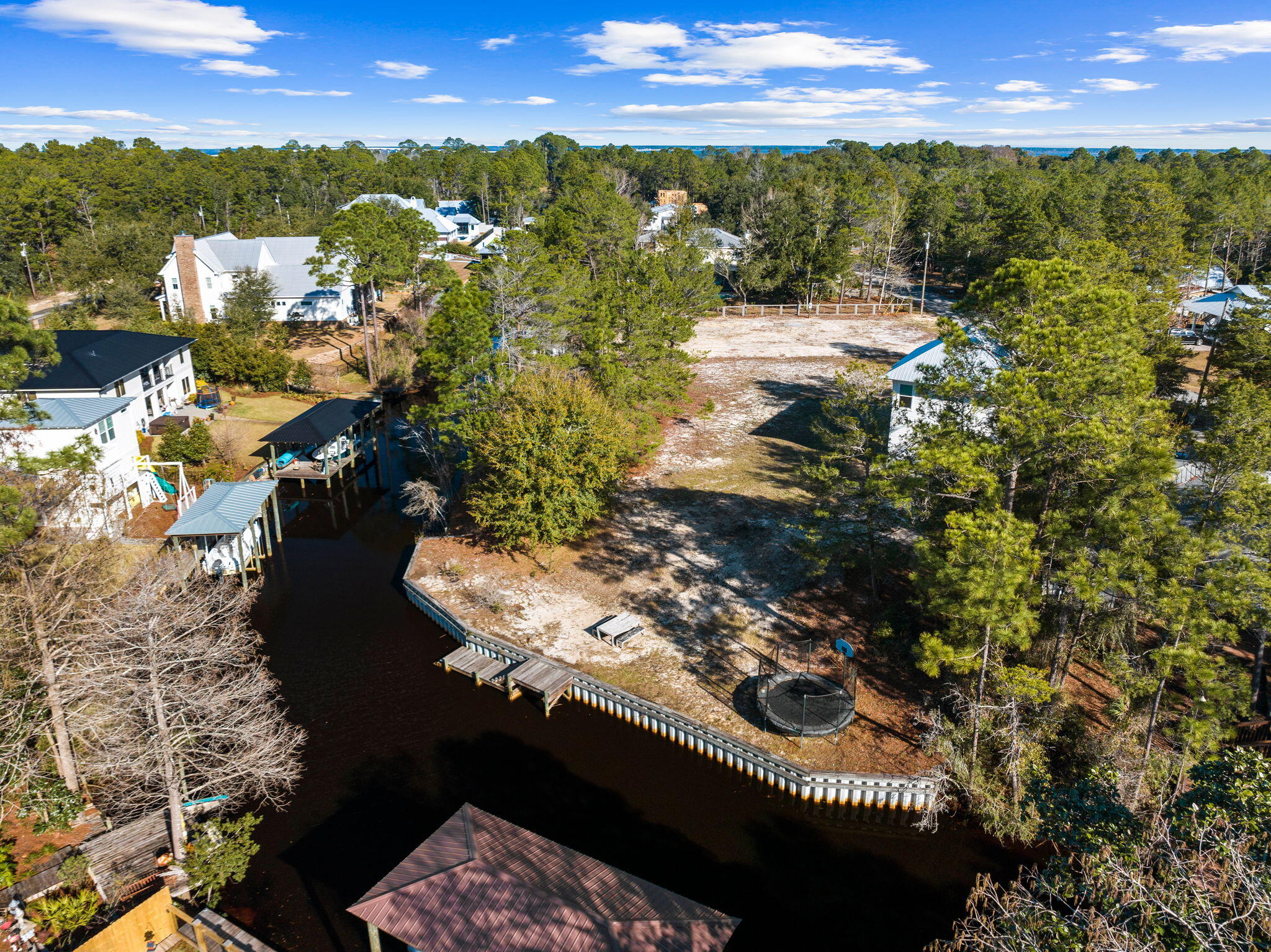 DAUGHETTES AMENDED - Residential