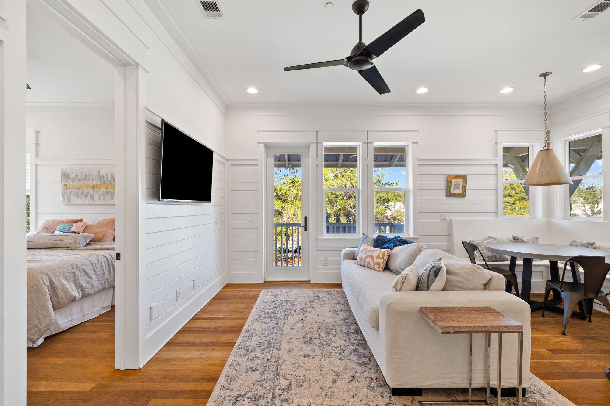 DAUGHETTES AMENDED - Residential