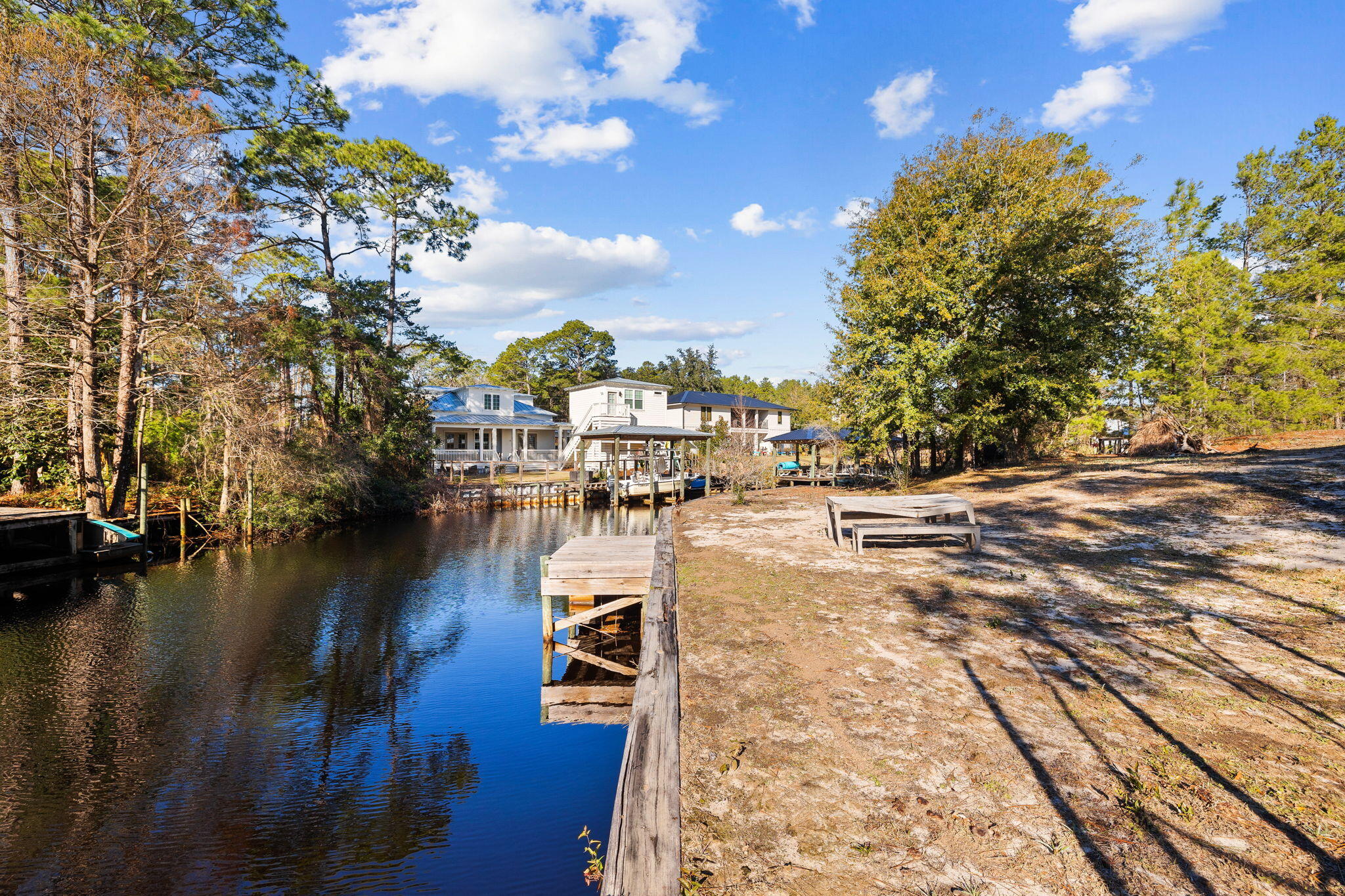 DAUGHETTES AMENDED - Residential