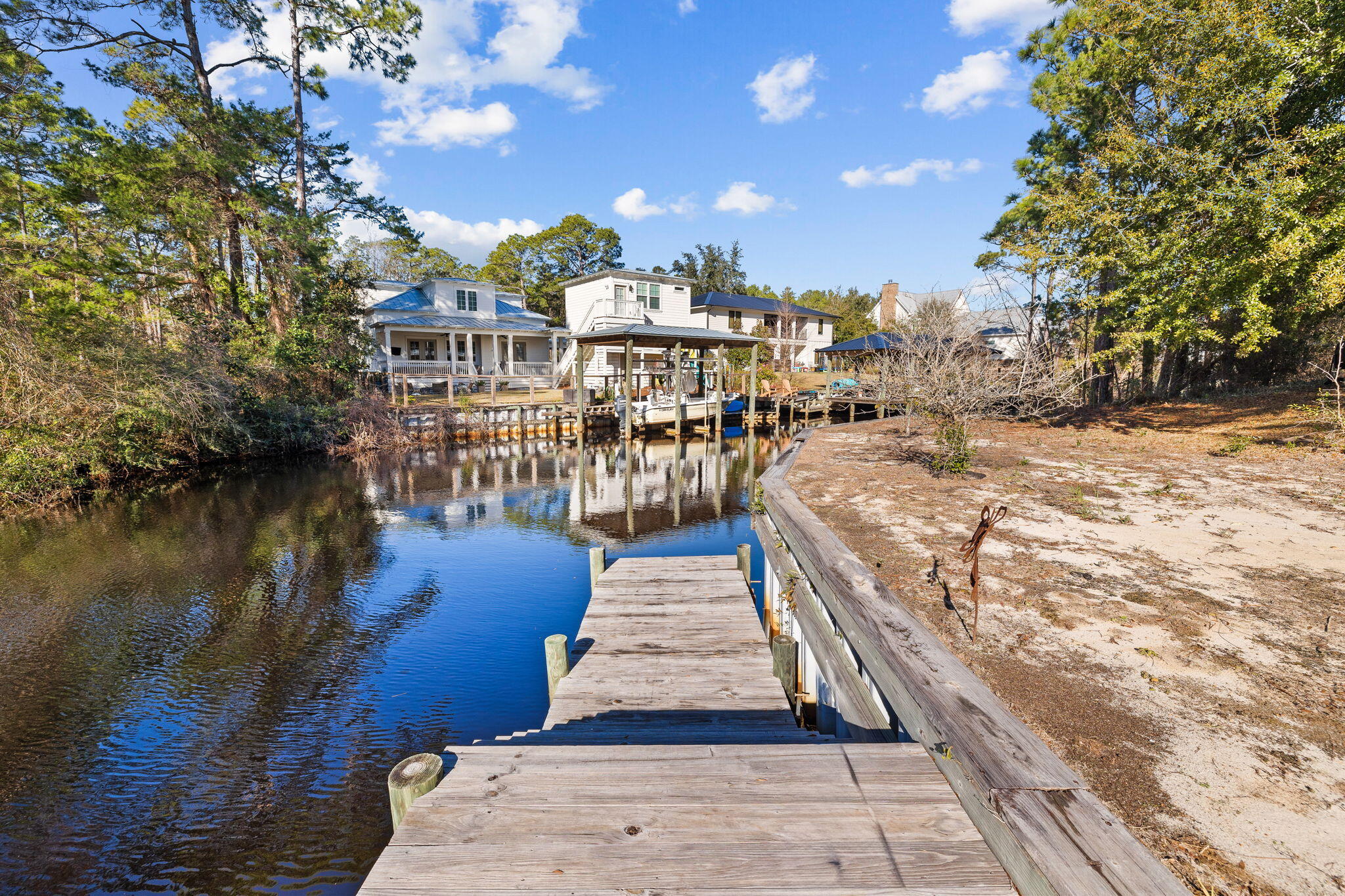 DAUGHETTES AMENDED - Residential