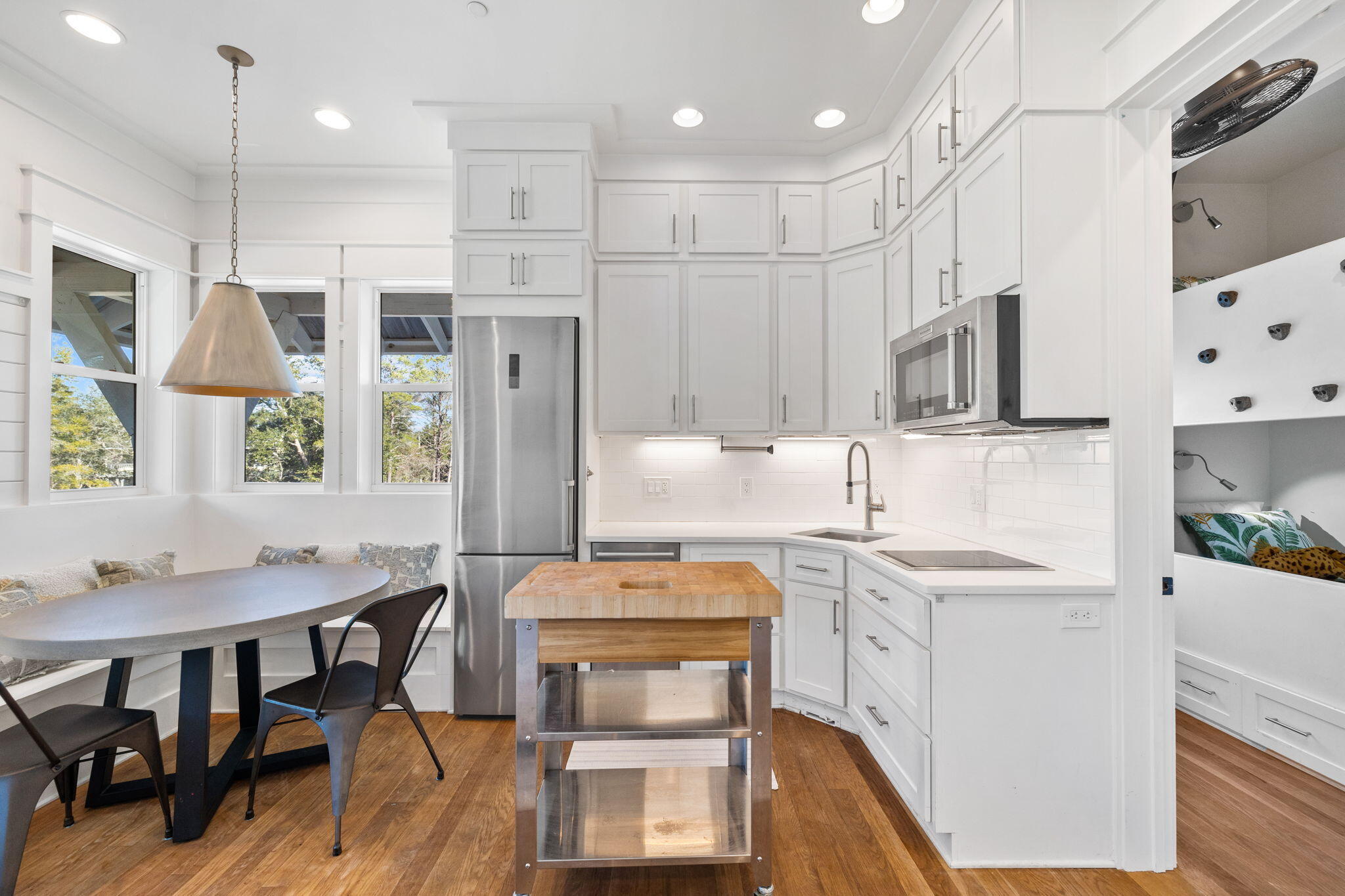 DAUGHETTES AMENDED - Residential