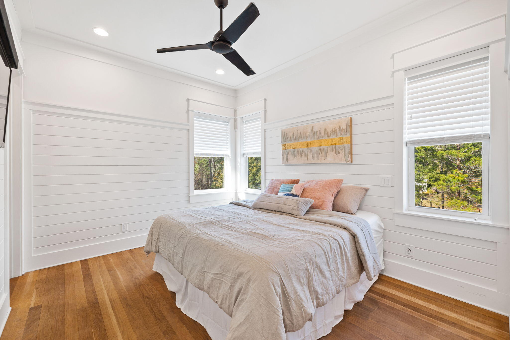 DAUGHETTES AMENDED - Residential