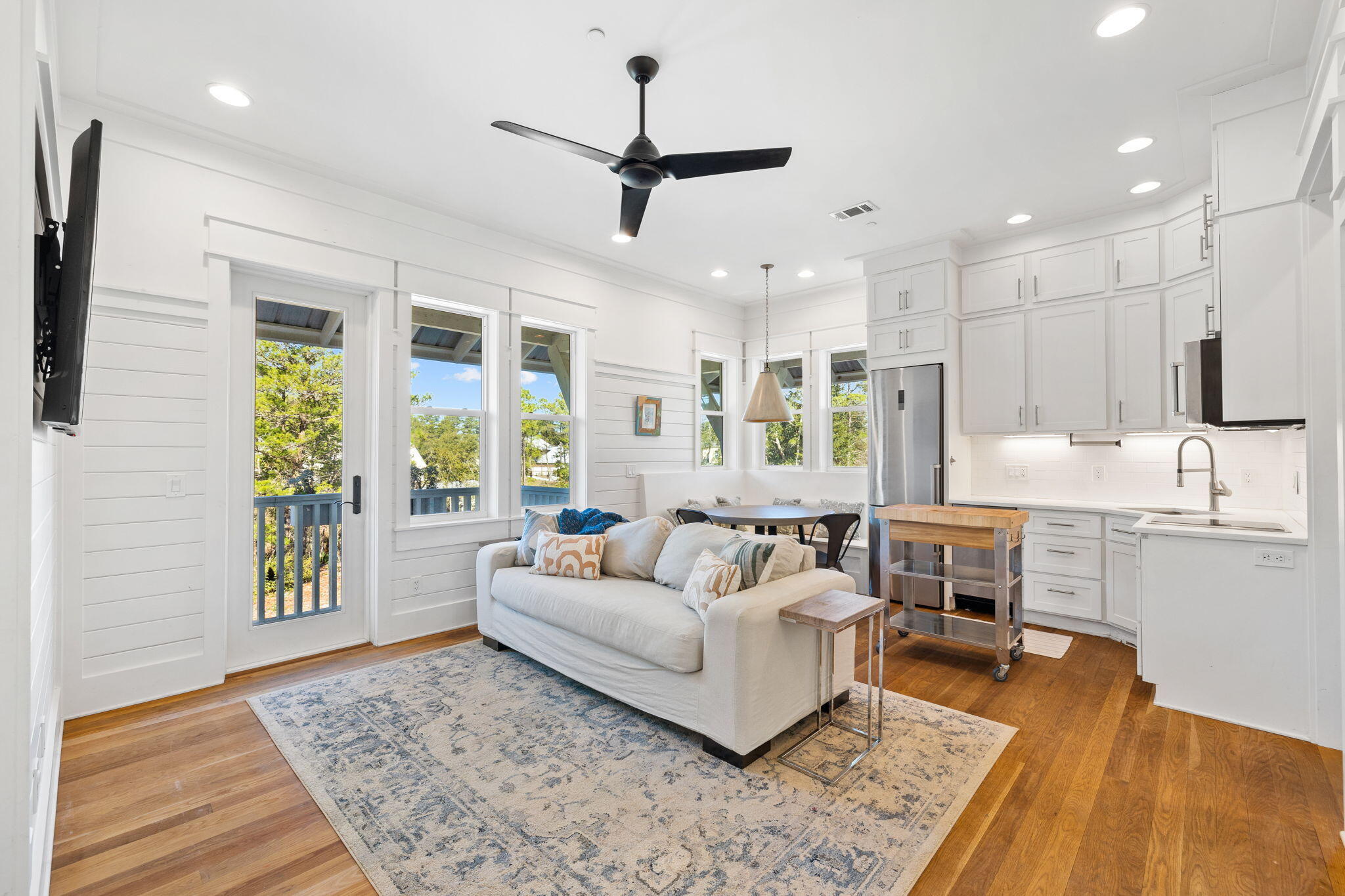 DAUGHETTES AMENDED - Residential