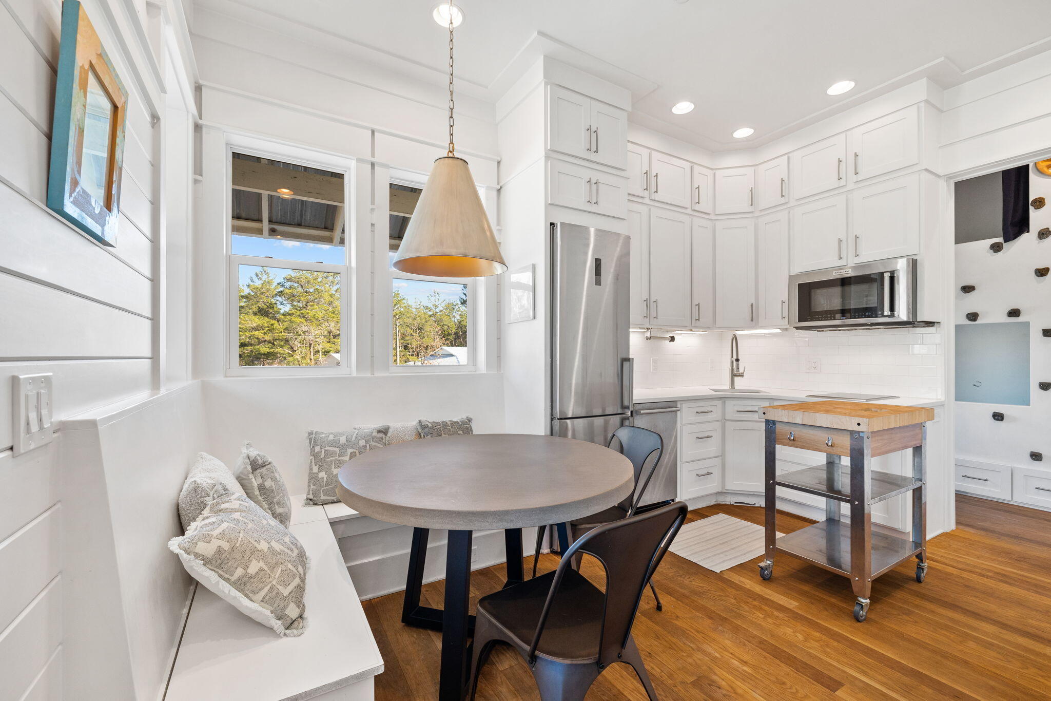 DAUGHETTES AMENDED - Residential