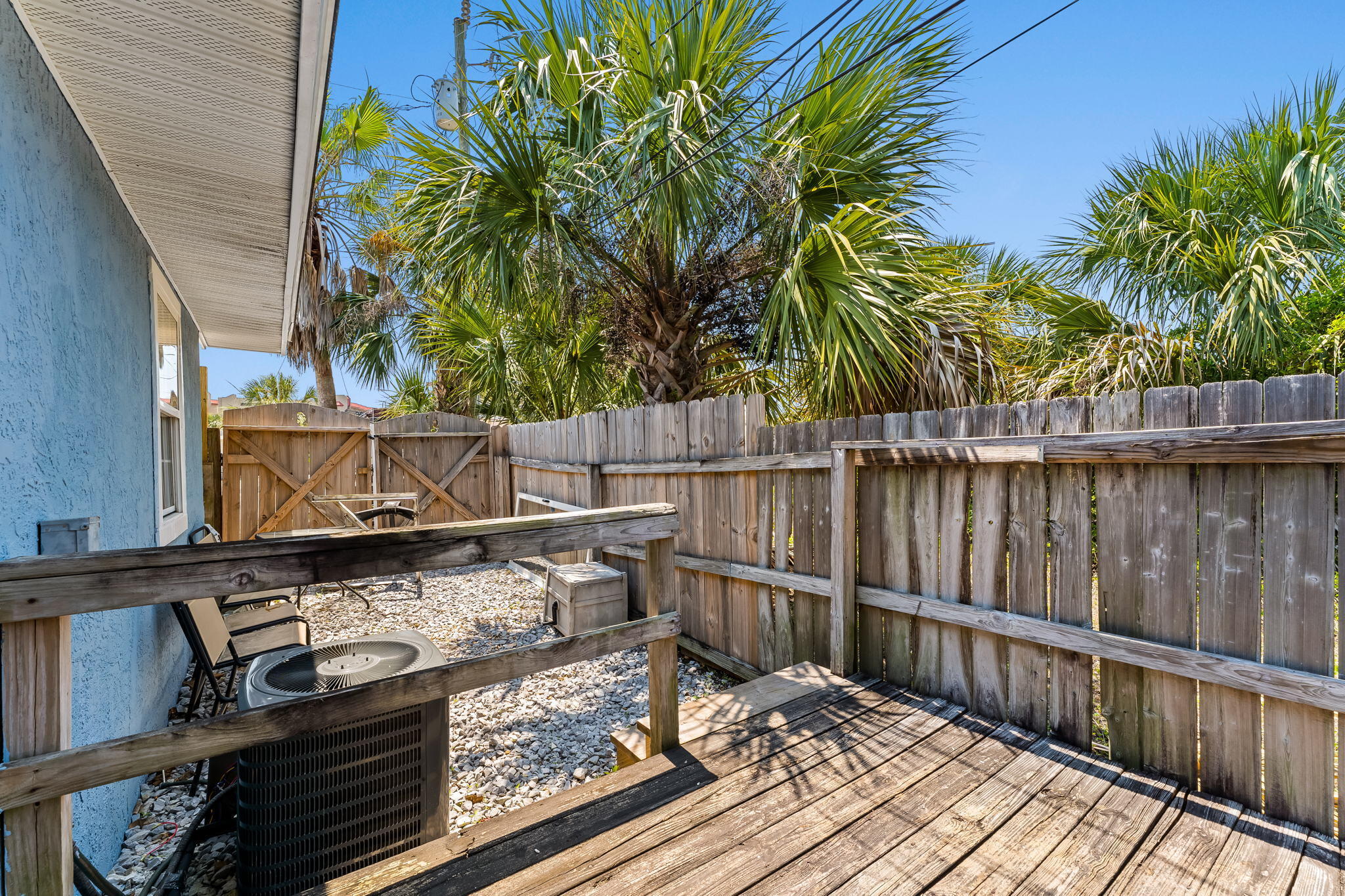 HOLIDAY BEACH UNIT 08 - Residential