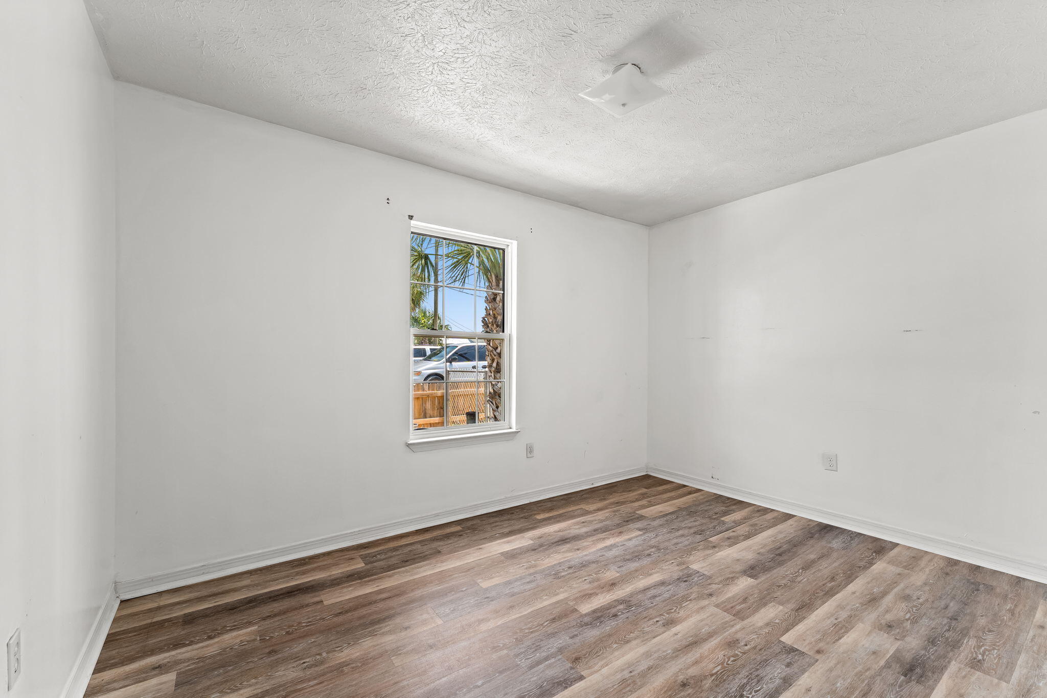 HOLIDAY BEACH UNIT 08 - Residential