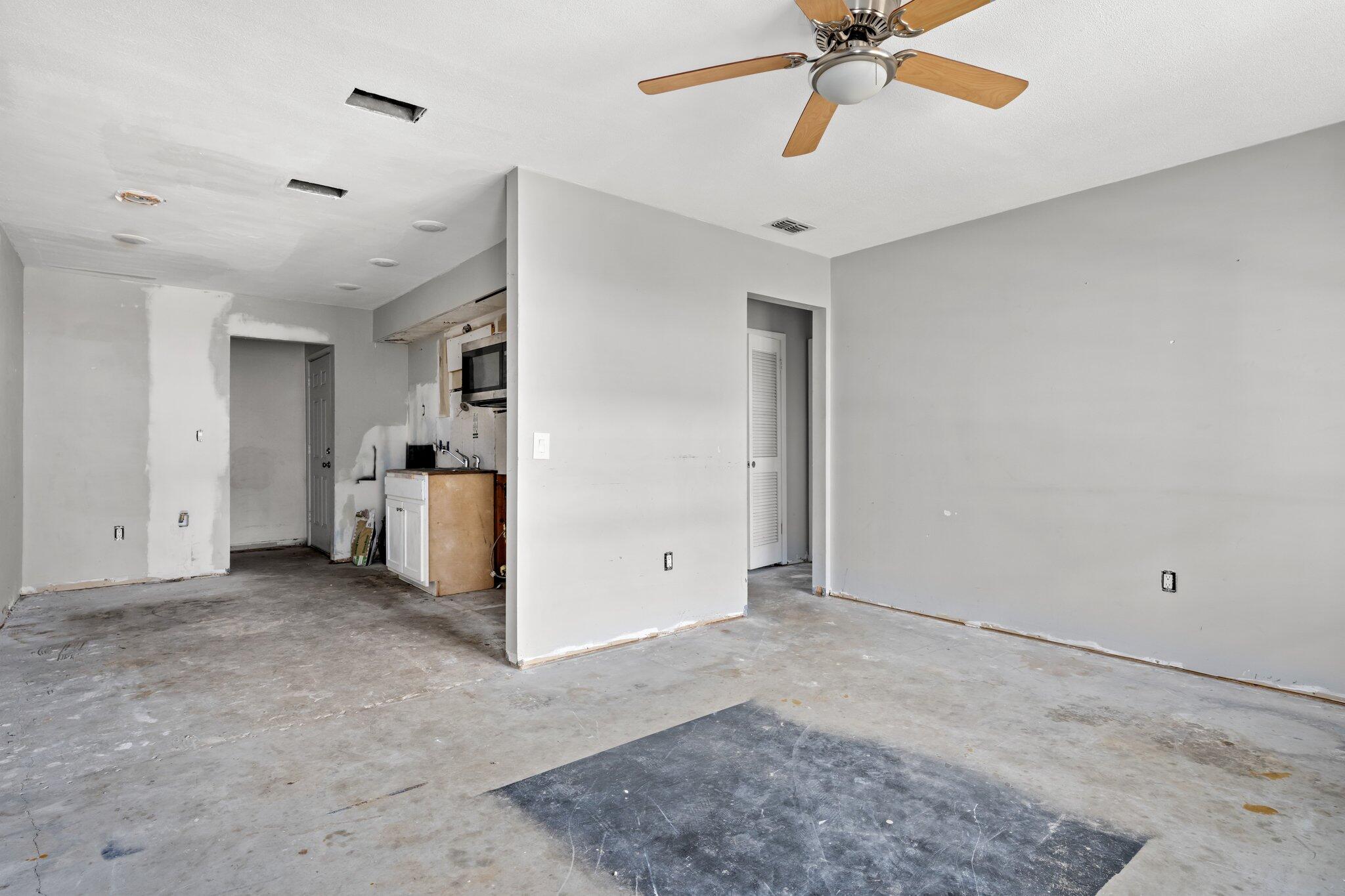 HOLIDAY BEACH UNIT 08 - Residential