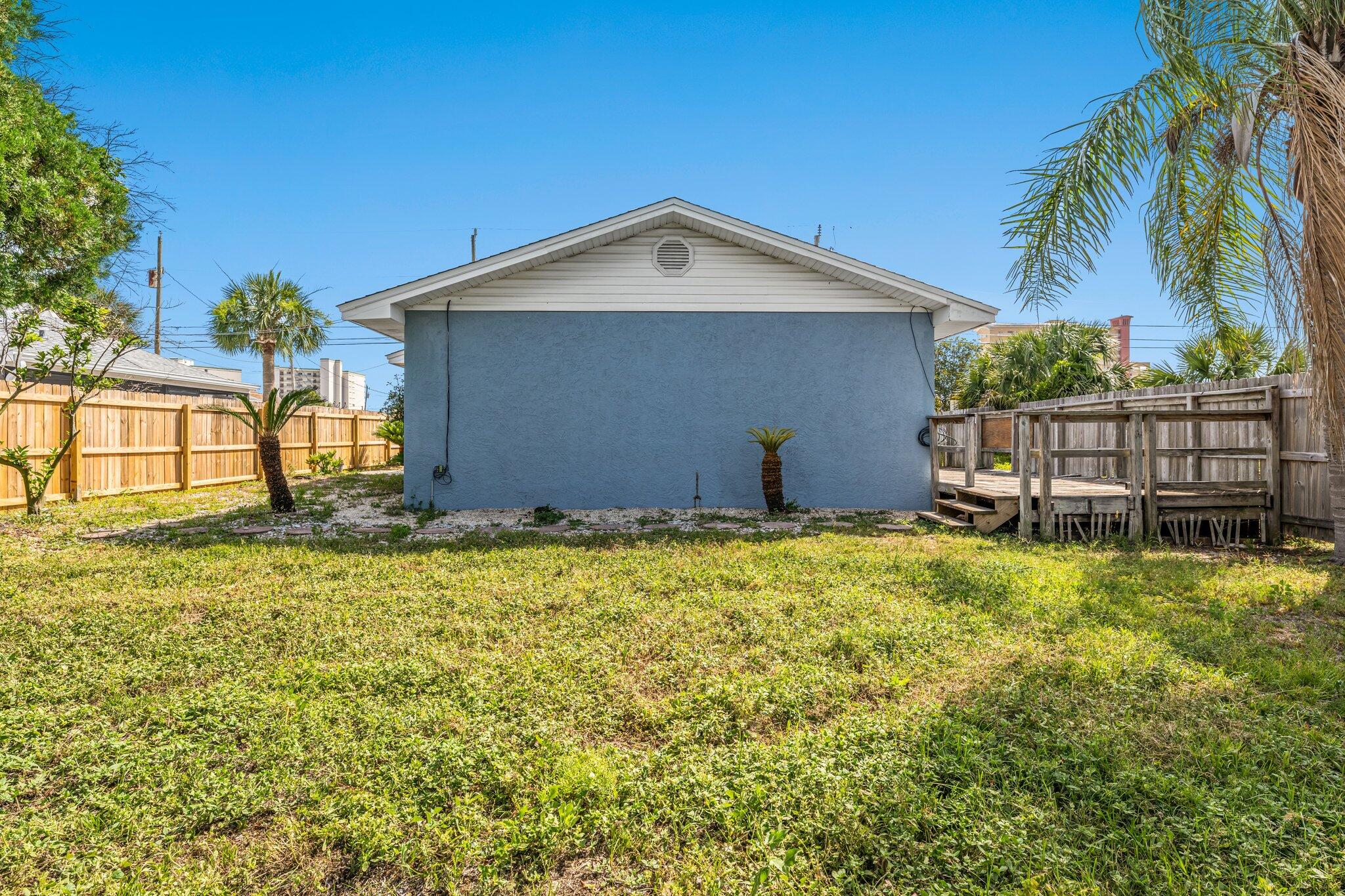 HOLIDAY BEACH UNIT 08 - Residential