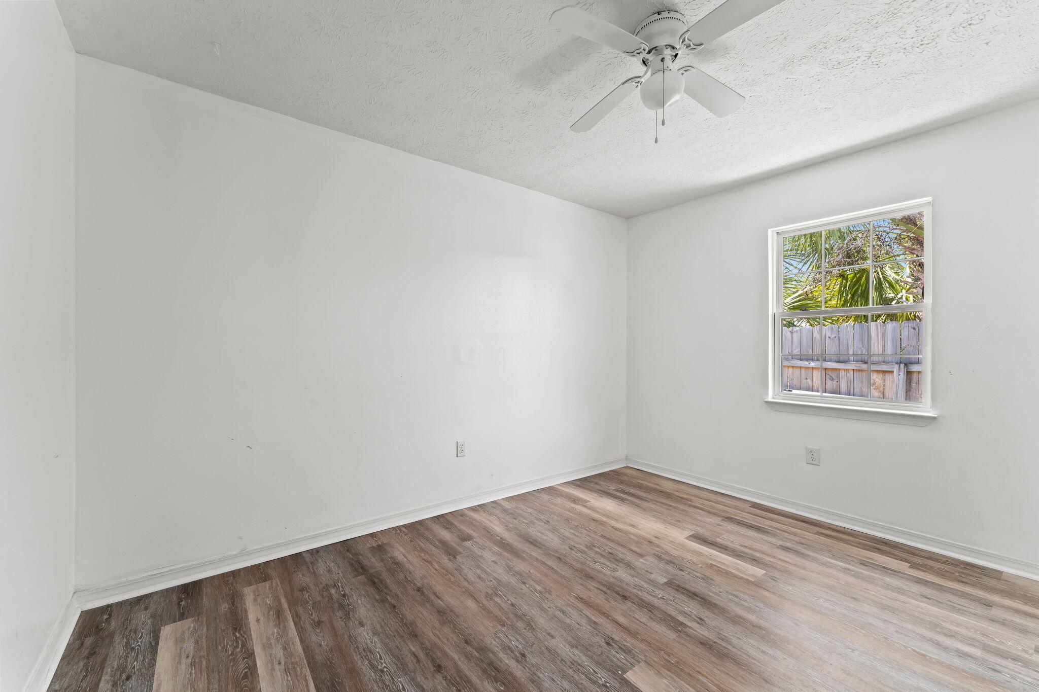 HOLIDAY BEACH UNIT 08 - Residential