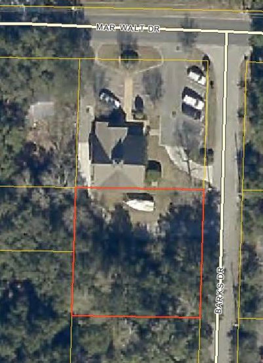 Vacant Commercial Lot 3 across from Hospital