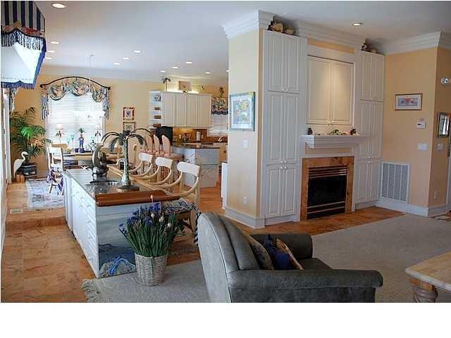 SHORES OF CRYSTAL BEACH - Residential