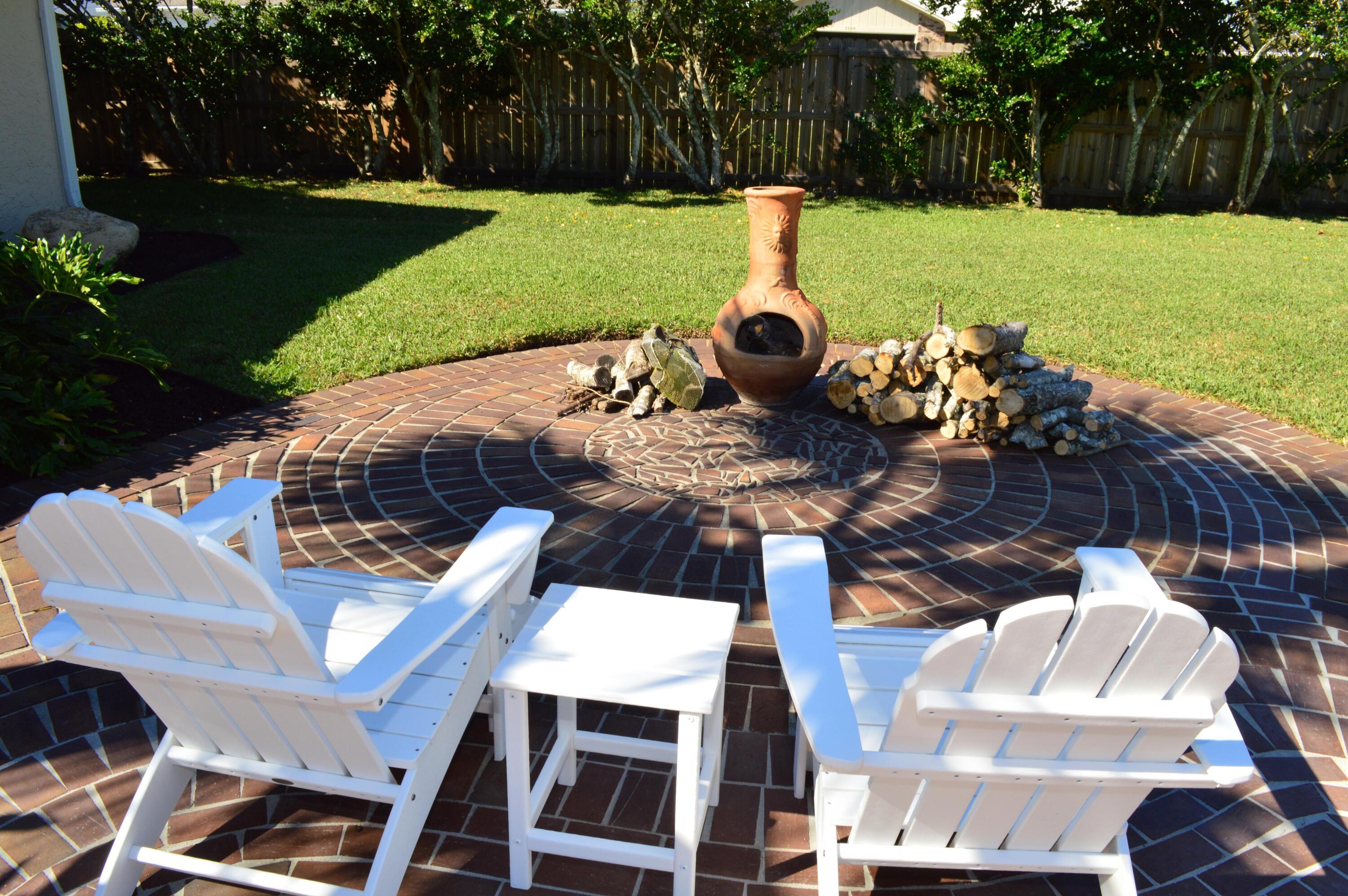 DERBY WOODS - Residential