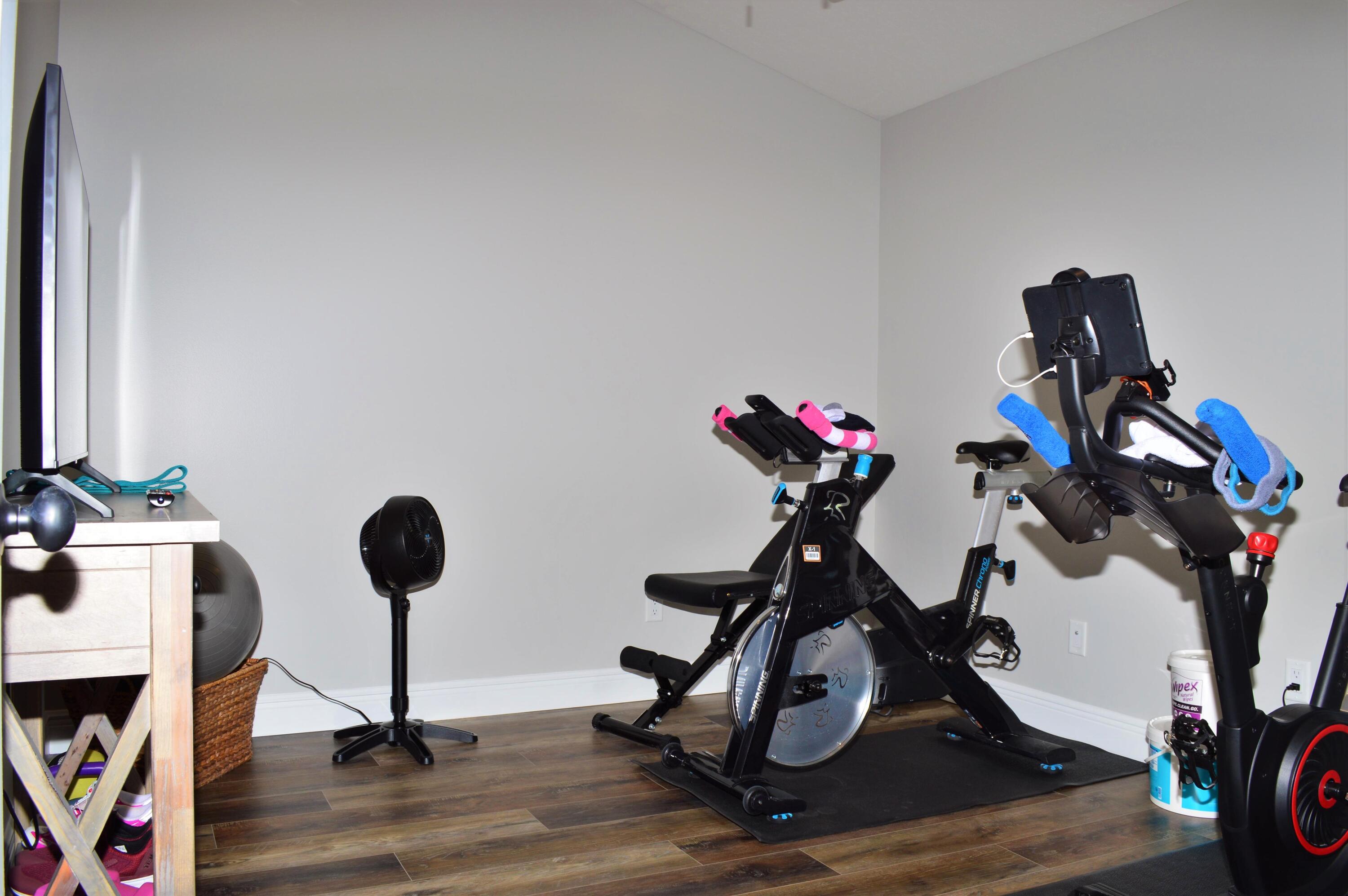 DERBY WOODS - Residential