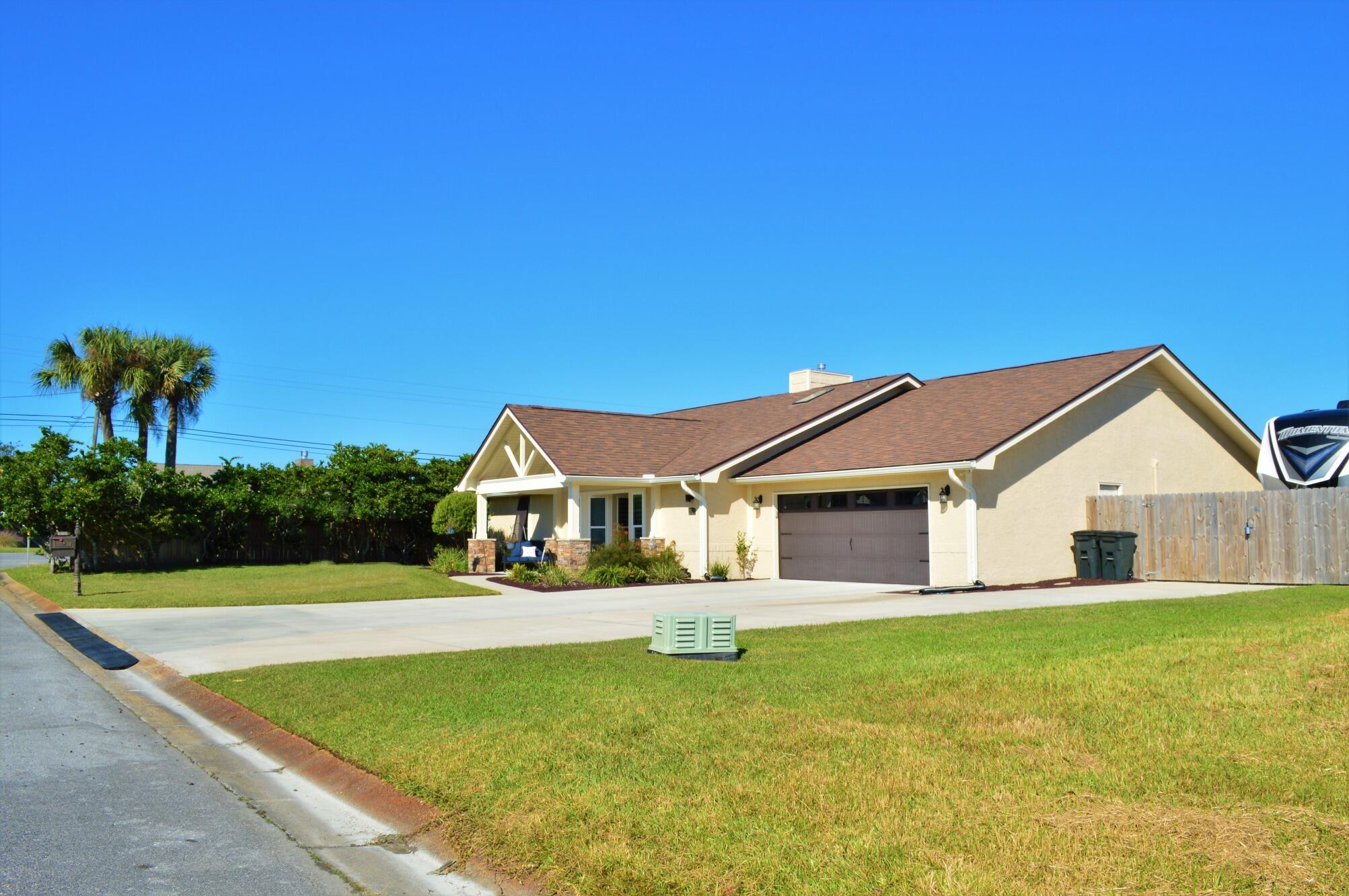 DERBY WOODS - Residential