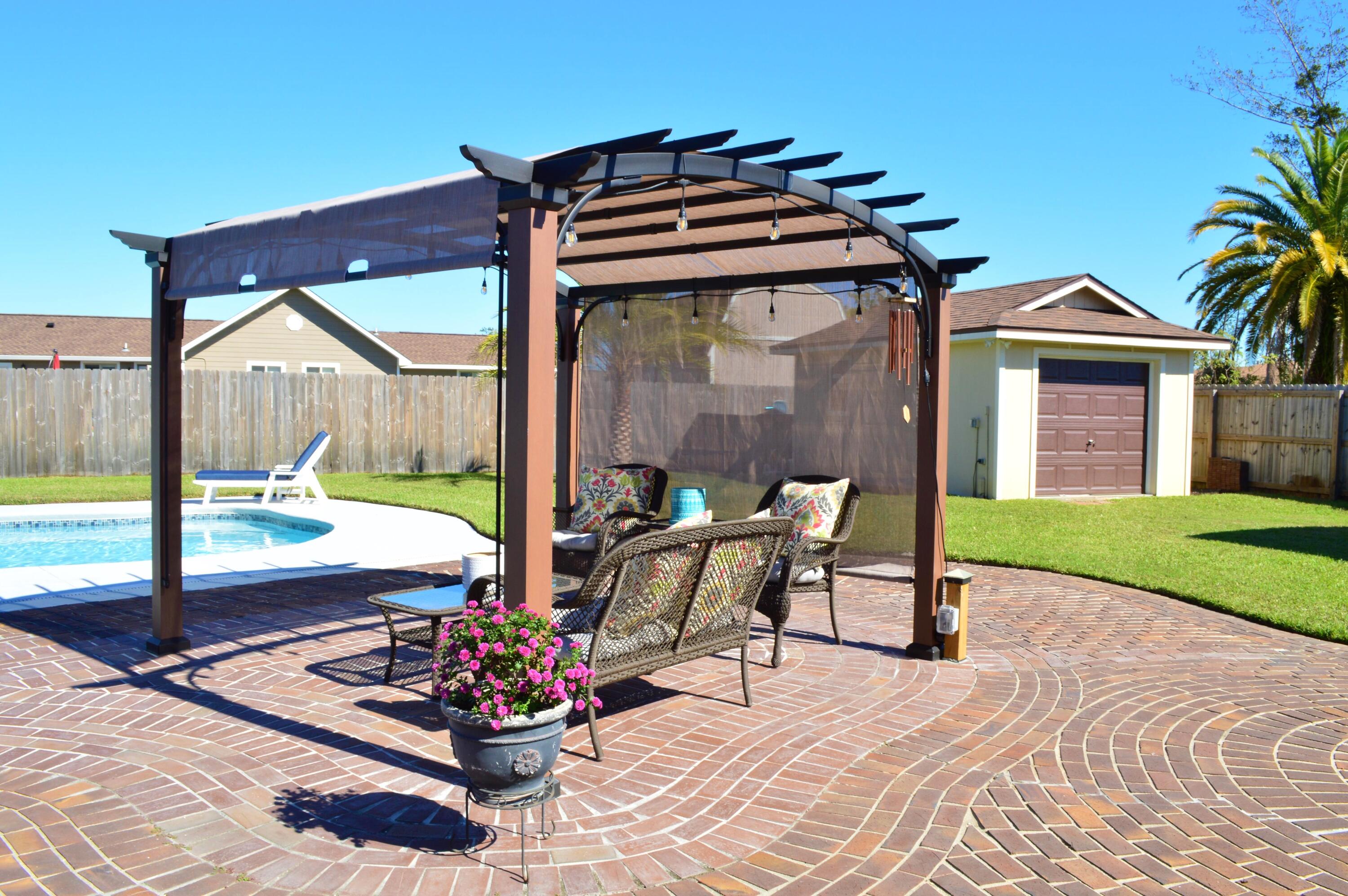 DERBY WOODS - Residential