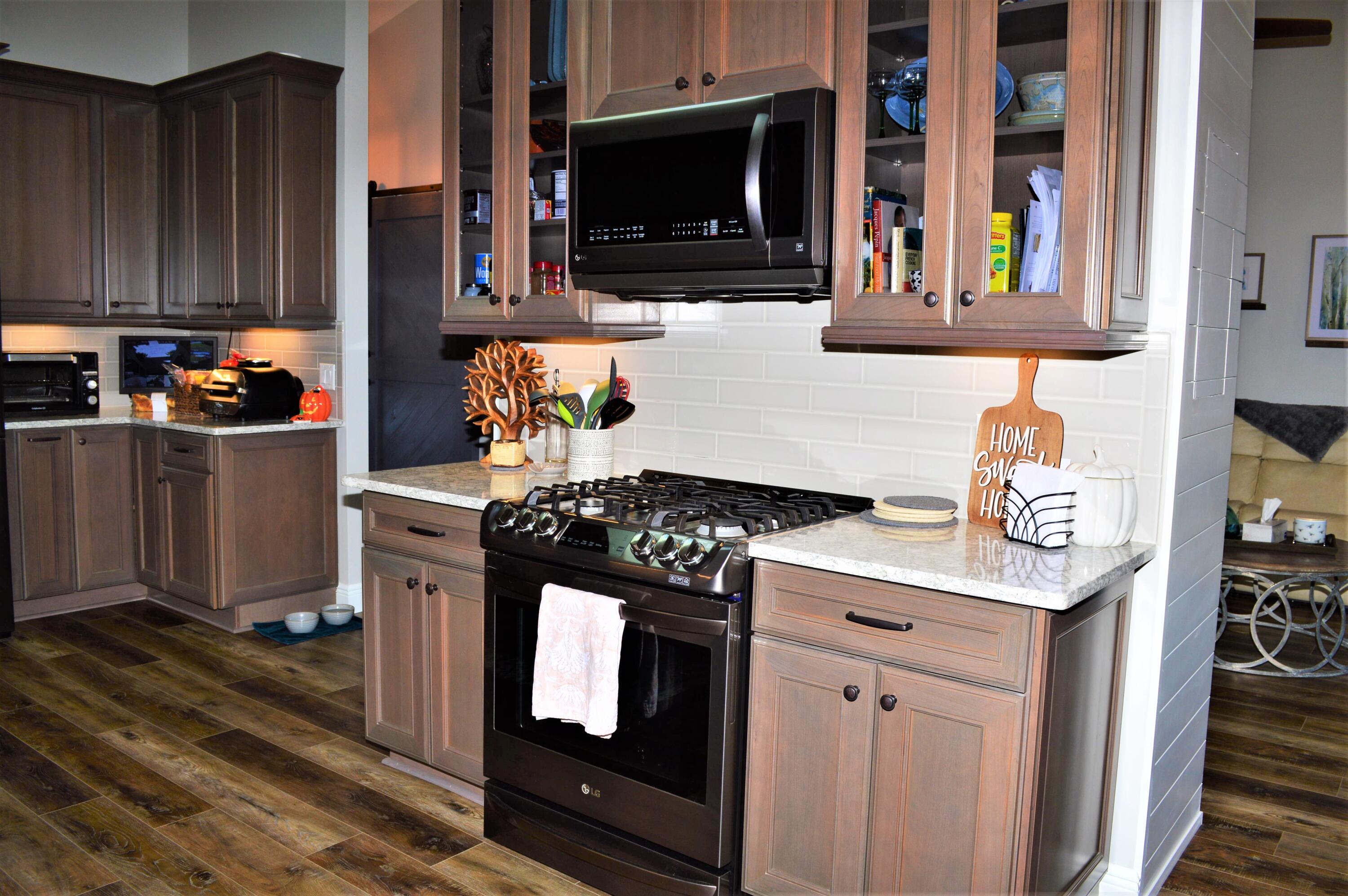 DERBY WOODS - Residential