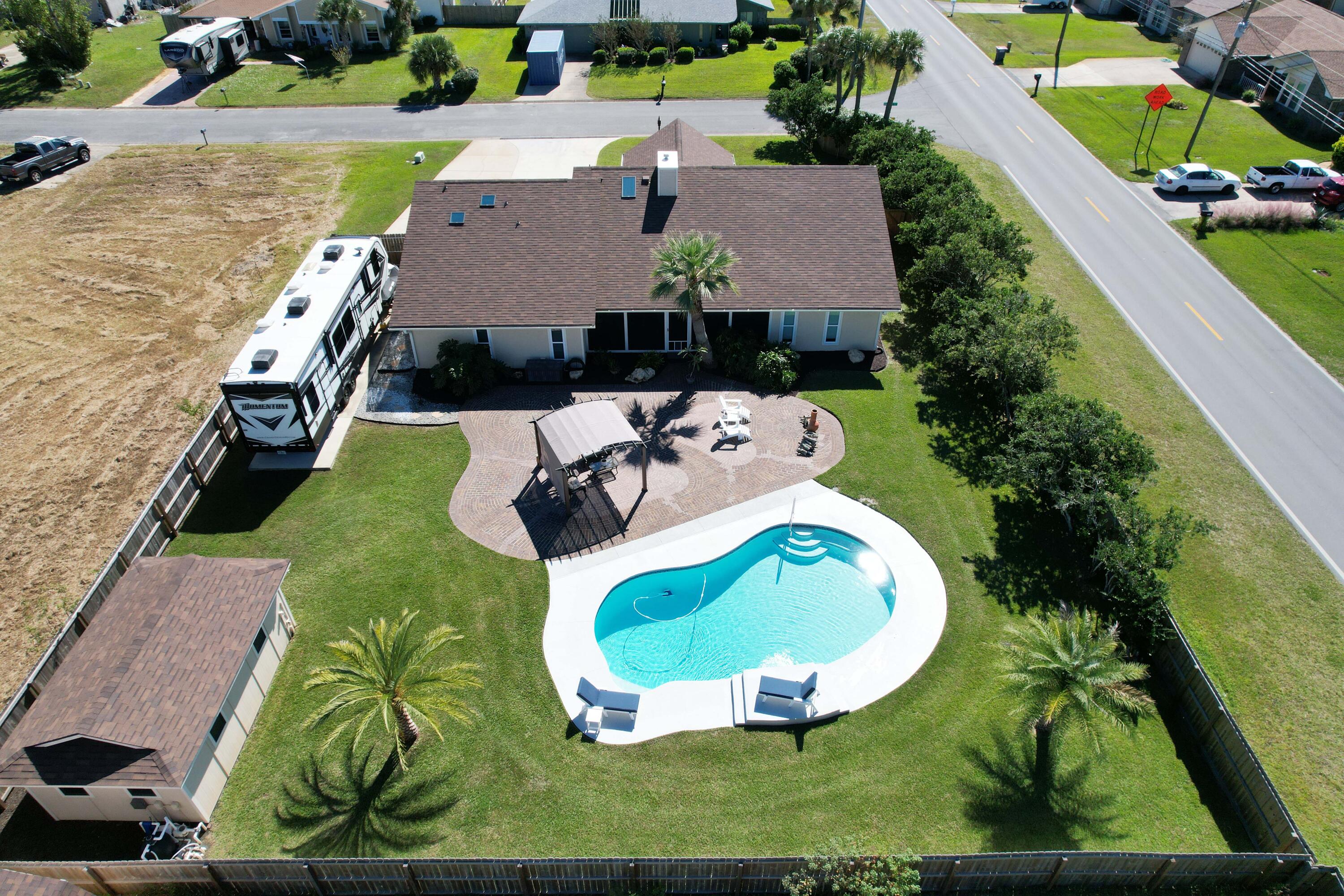 DERBY WOODS - Residential