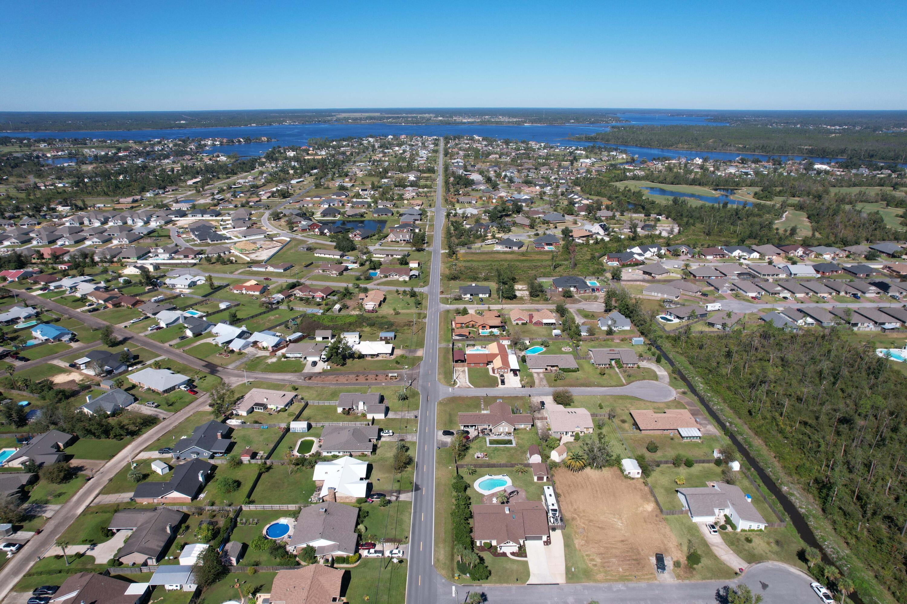 DERBY WOODS - Residential