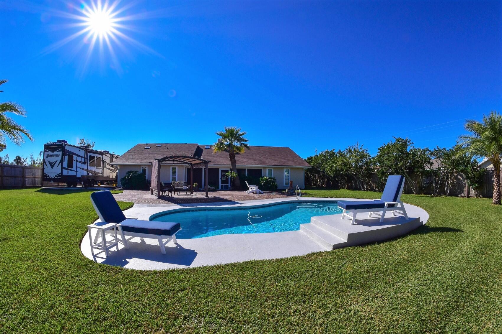 DERBY WOODS - Residential