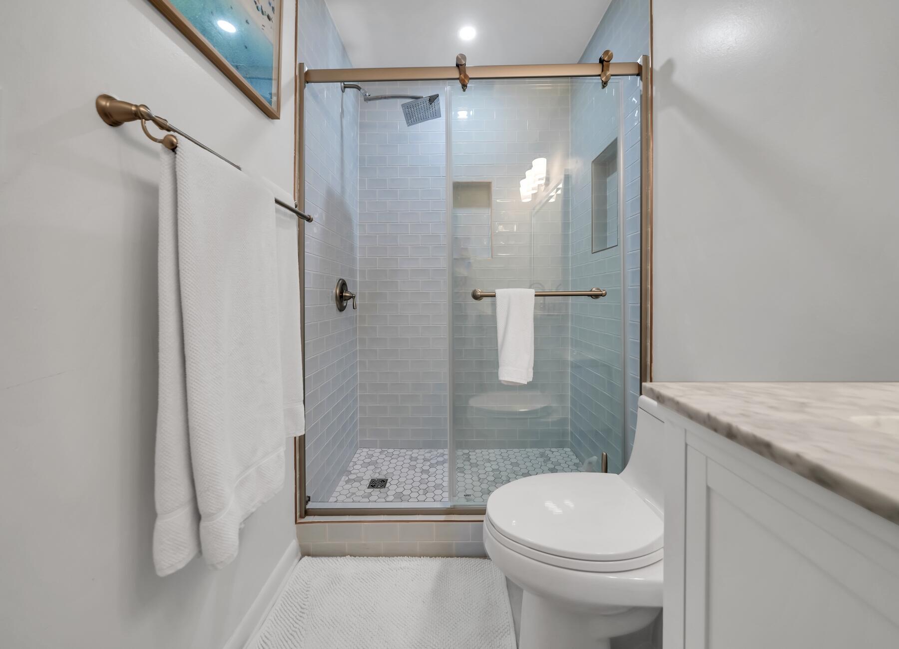 NAUTICAL WAY - Residential