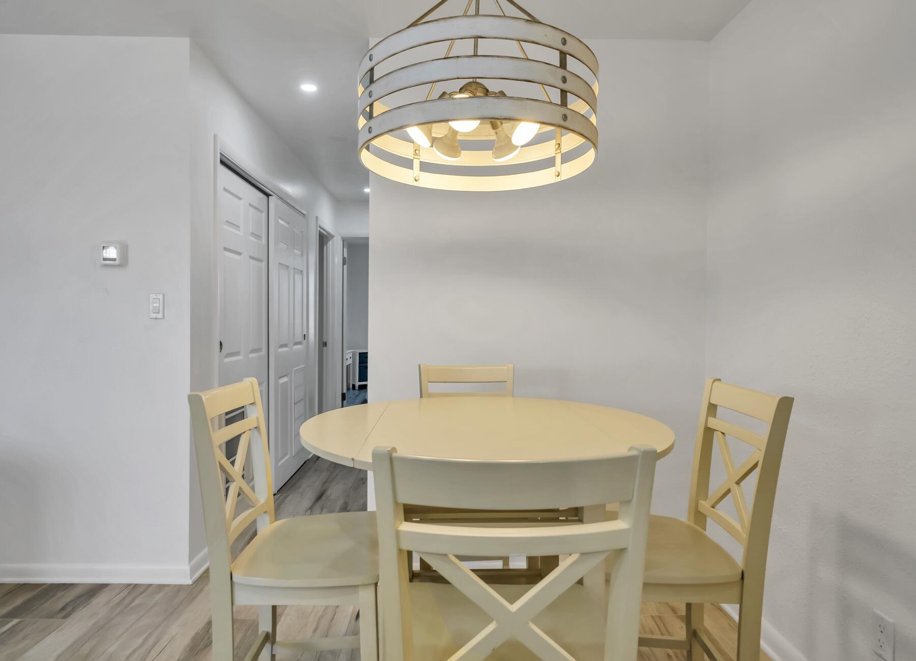 NAUTICAL WAY - Residential