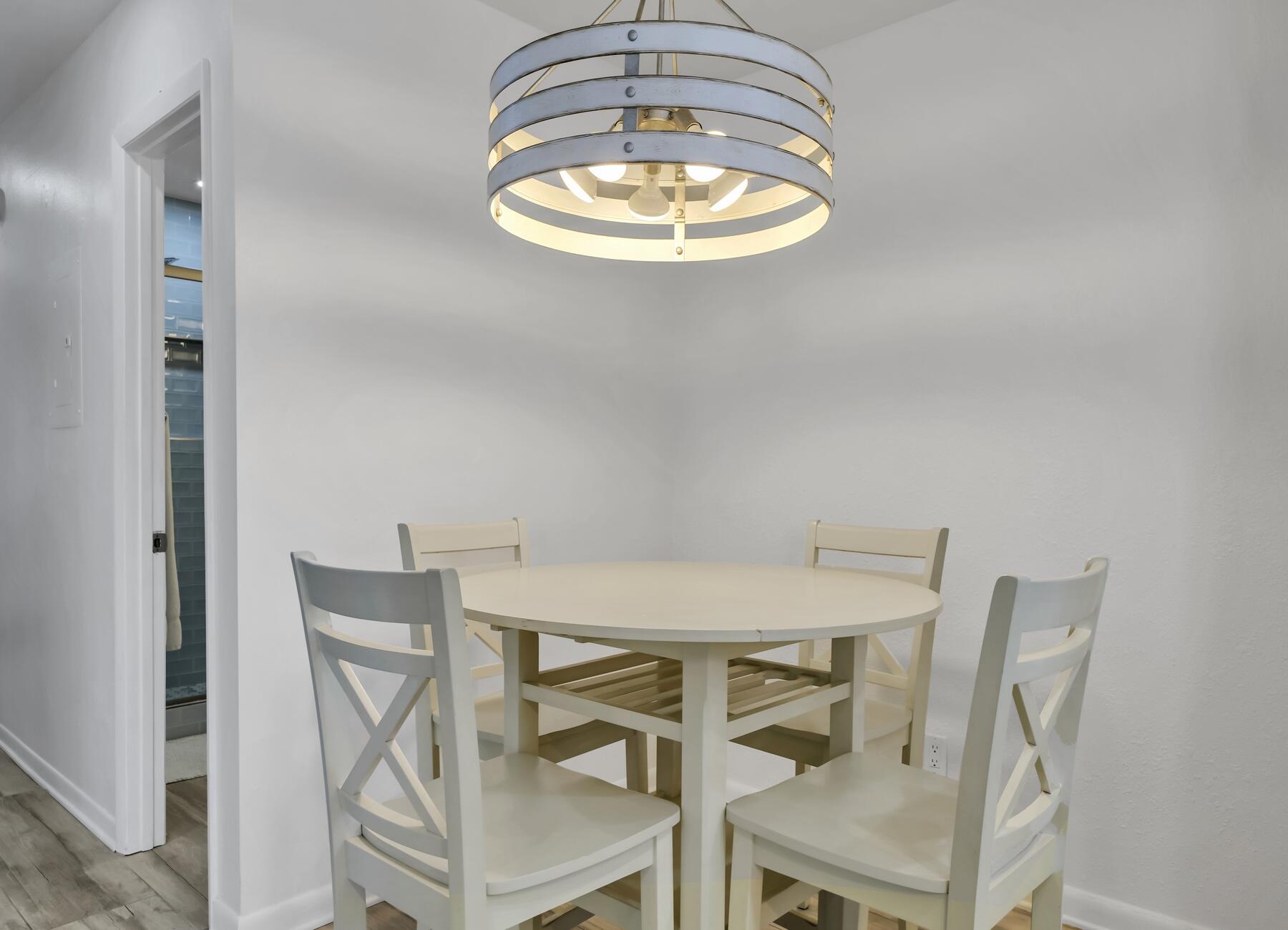 NAUTICAL WAY - Residential