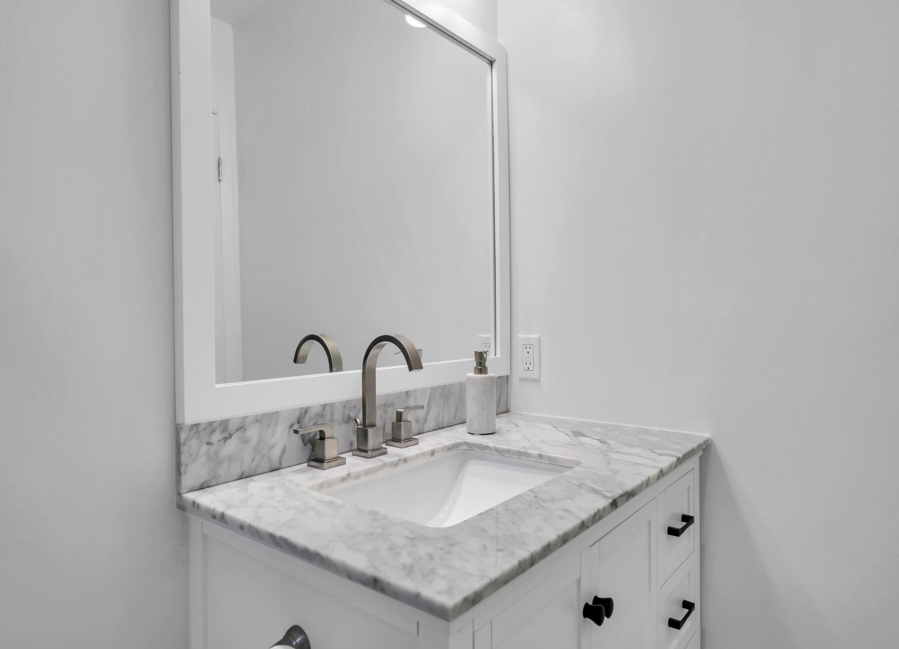 NAUTICAL WAY - Residential