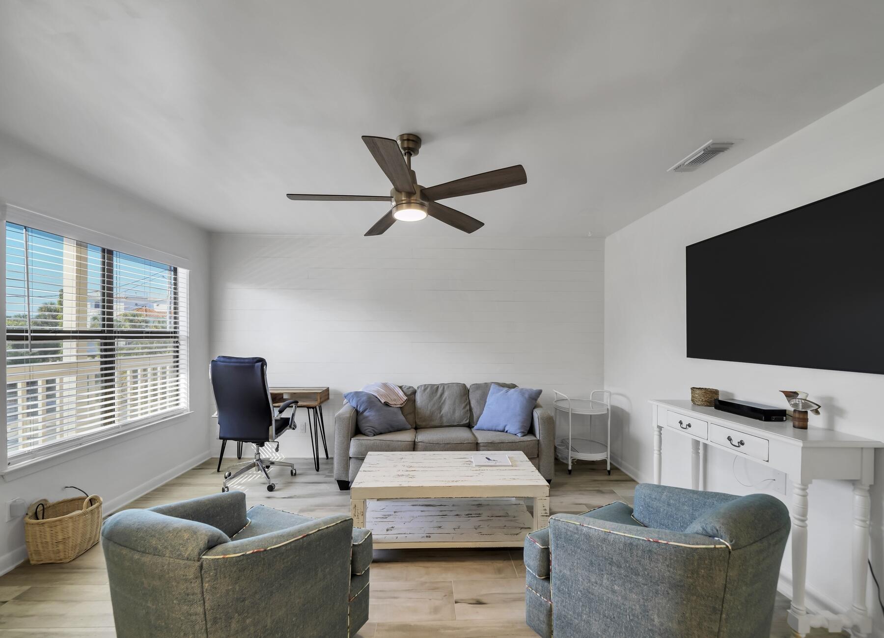 NAUTICAL WAY - Residential