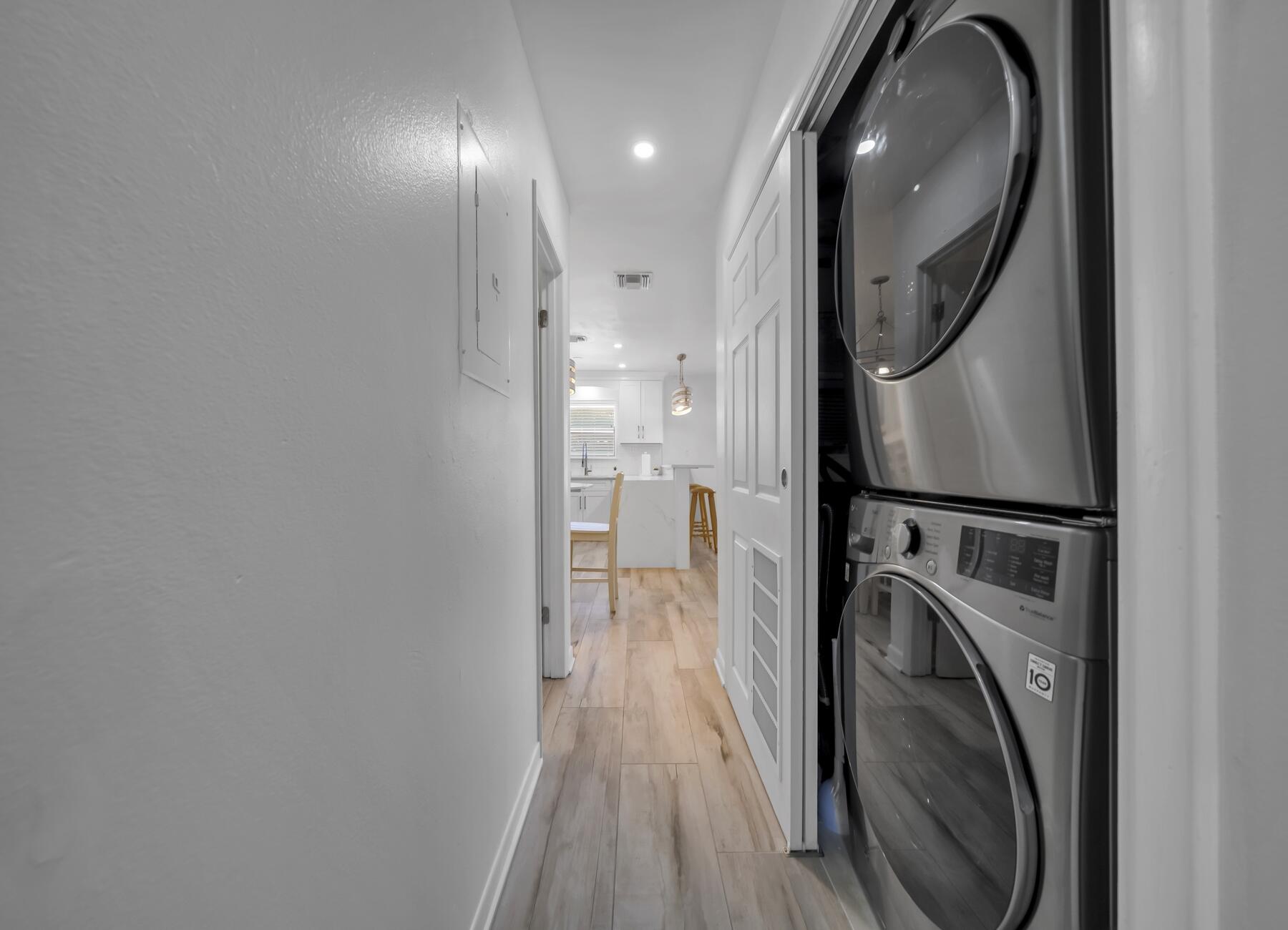 NAUTICAL WAY - Residential