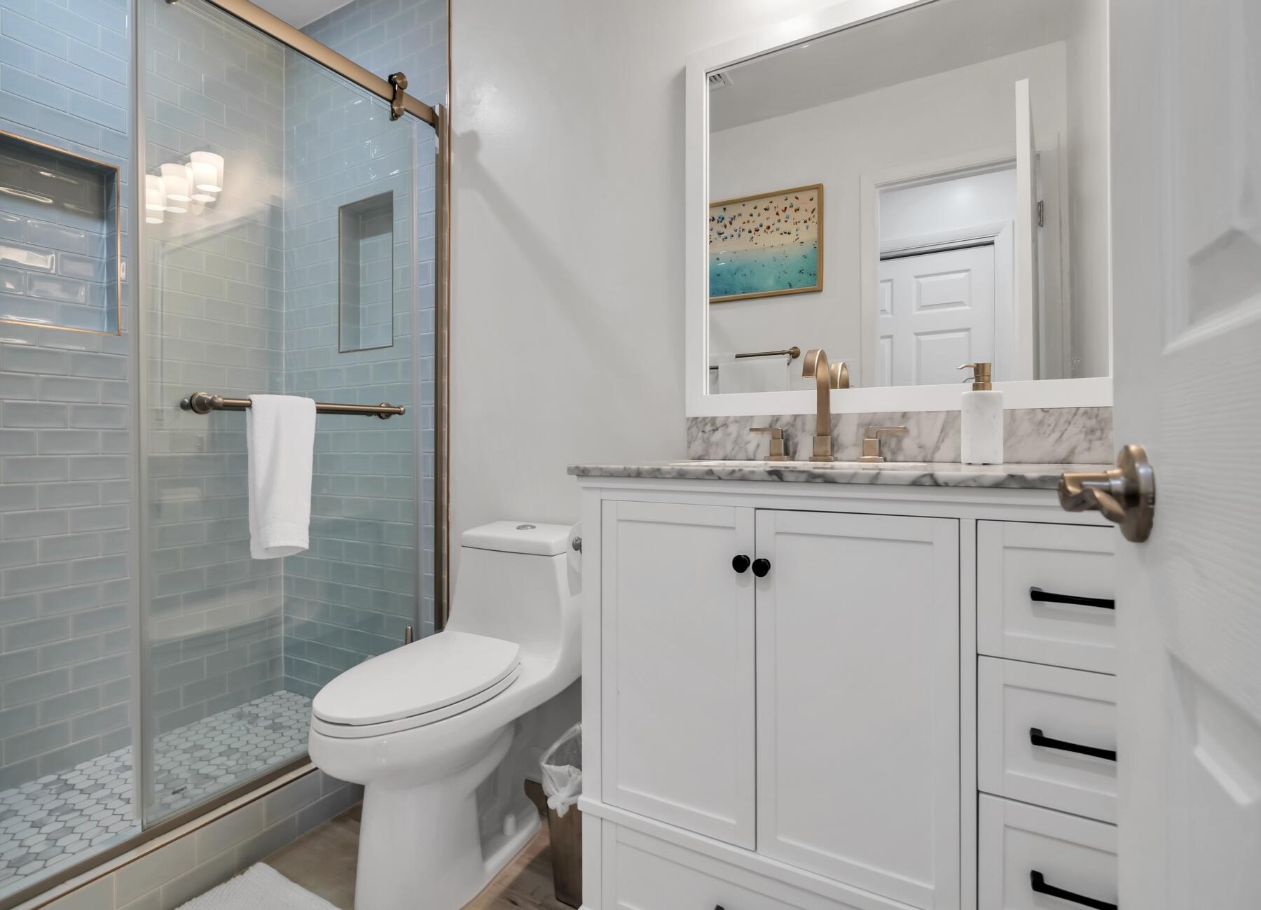 NAUTICAL WAY - Residential