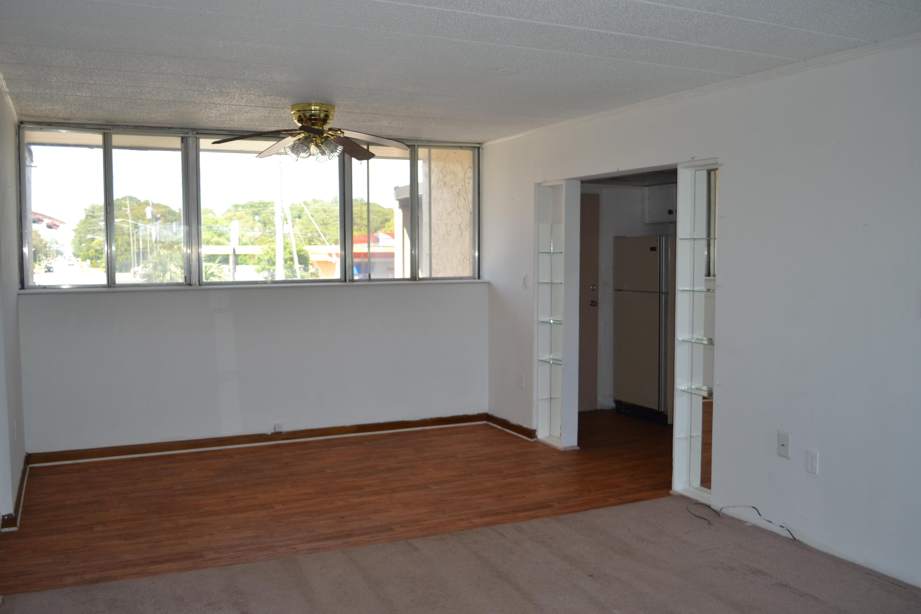 Sea Palm Condominiums - Residential