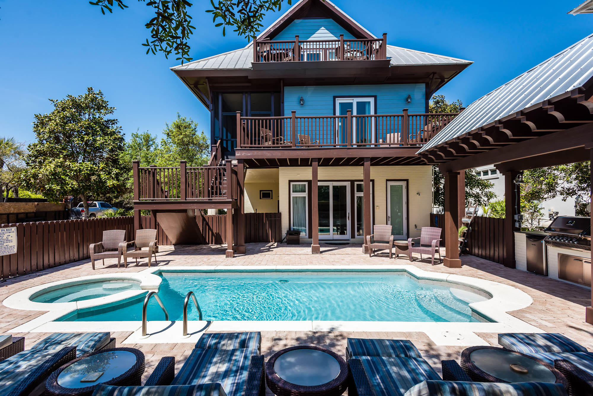 SEANEST - Residential