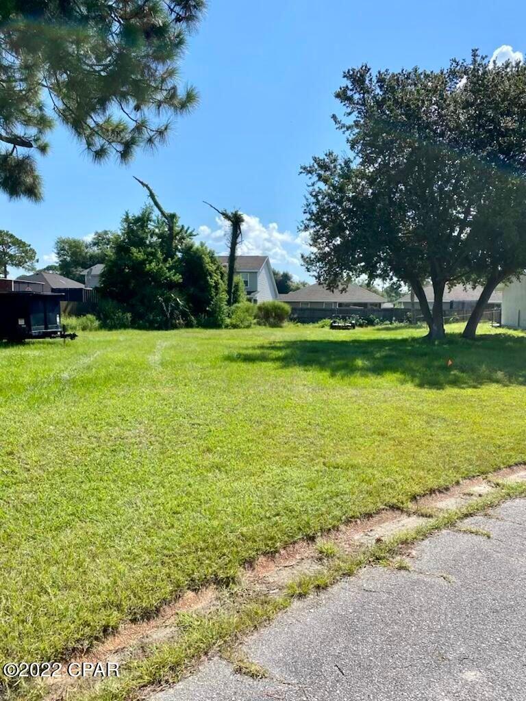 GREENWOOD HEIGHTS - Land