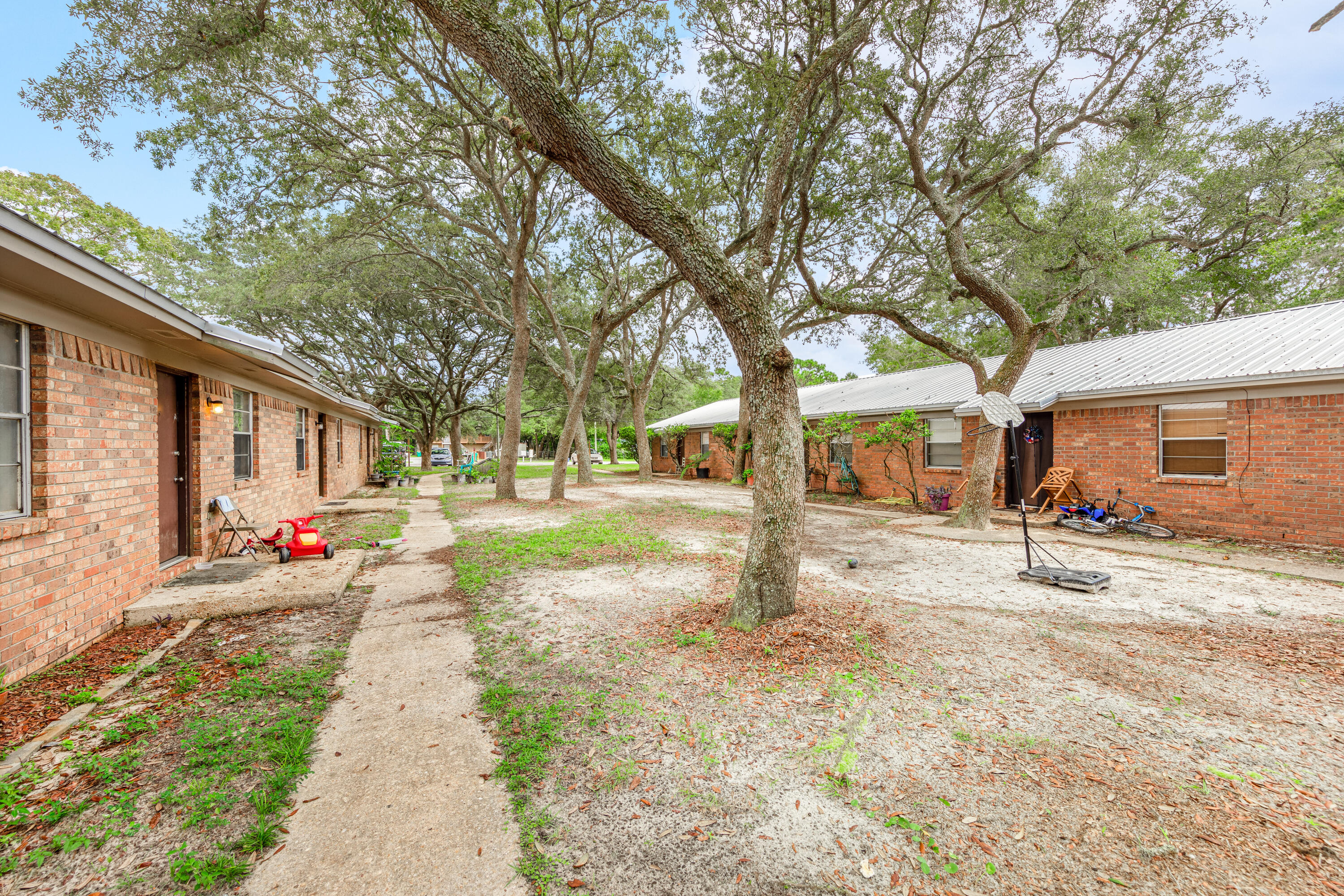 Meets and Bounds - Residential