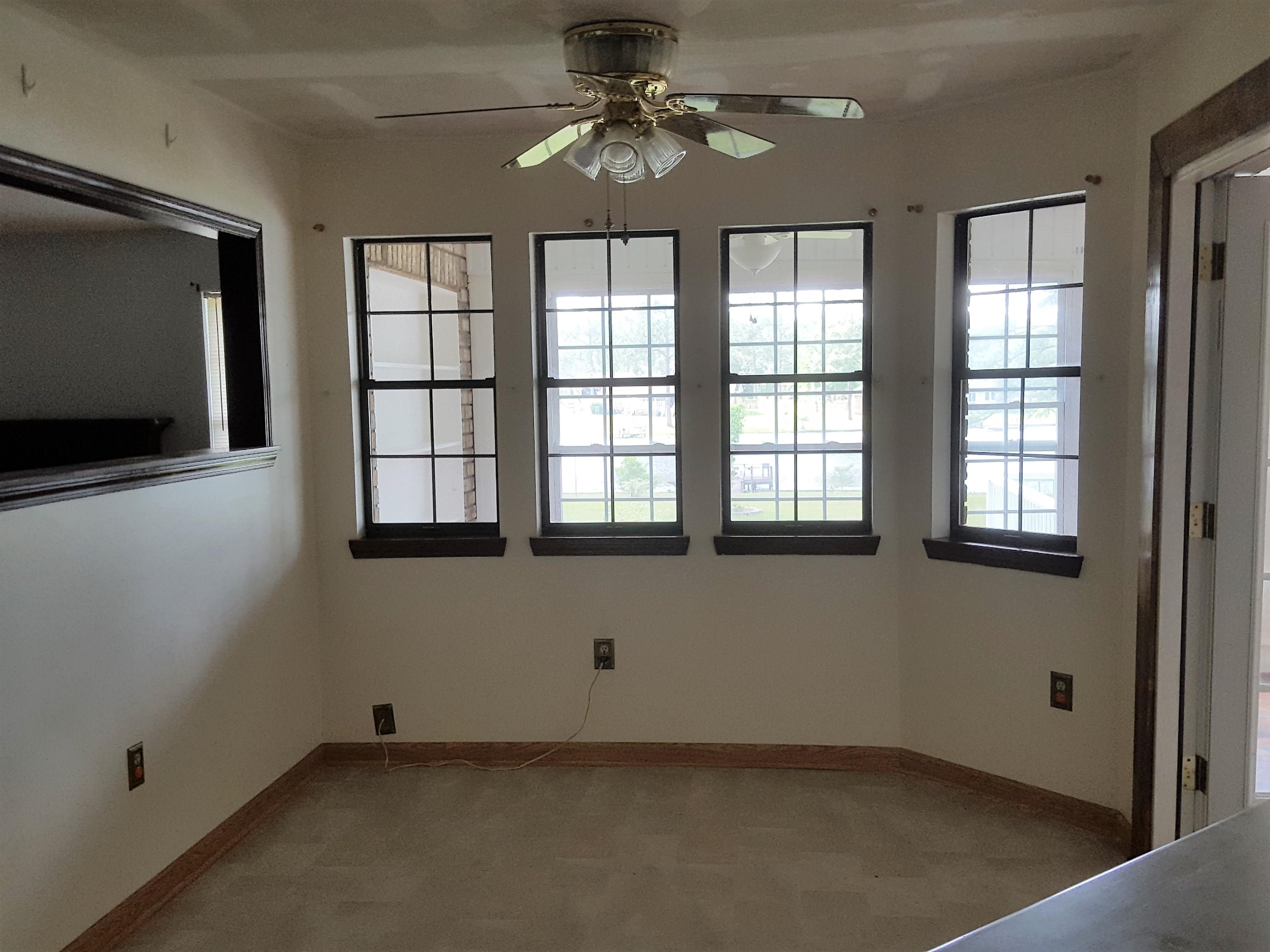 LAKESHORE GARDENS S/D - Residential