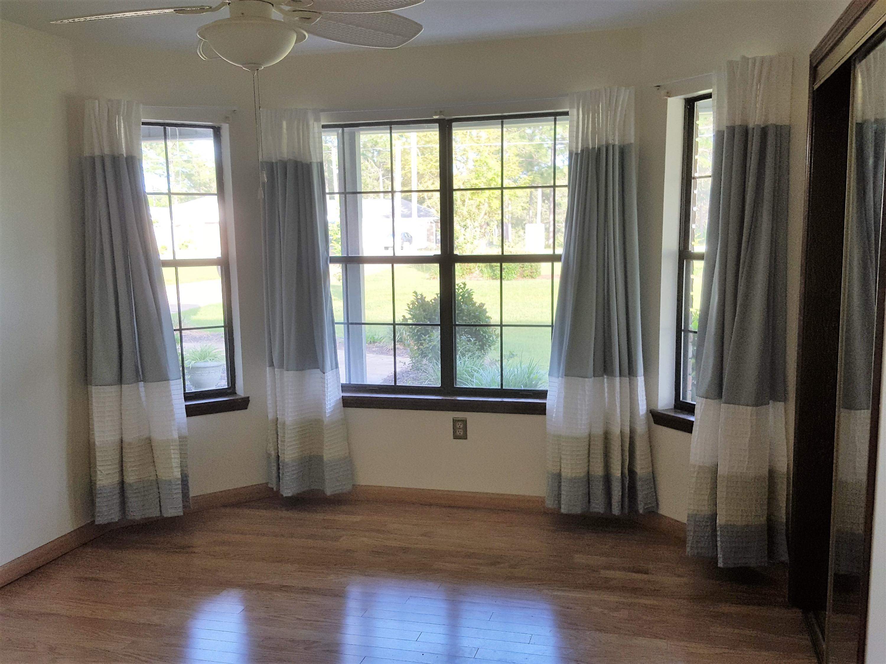 LAKESHORE GARDENS S/D - Residential