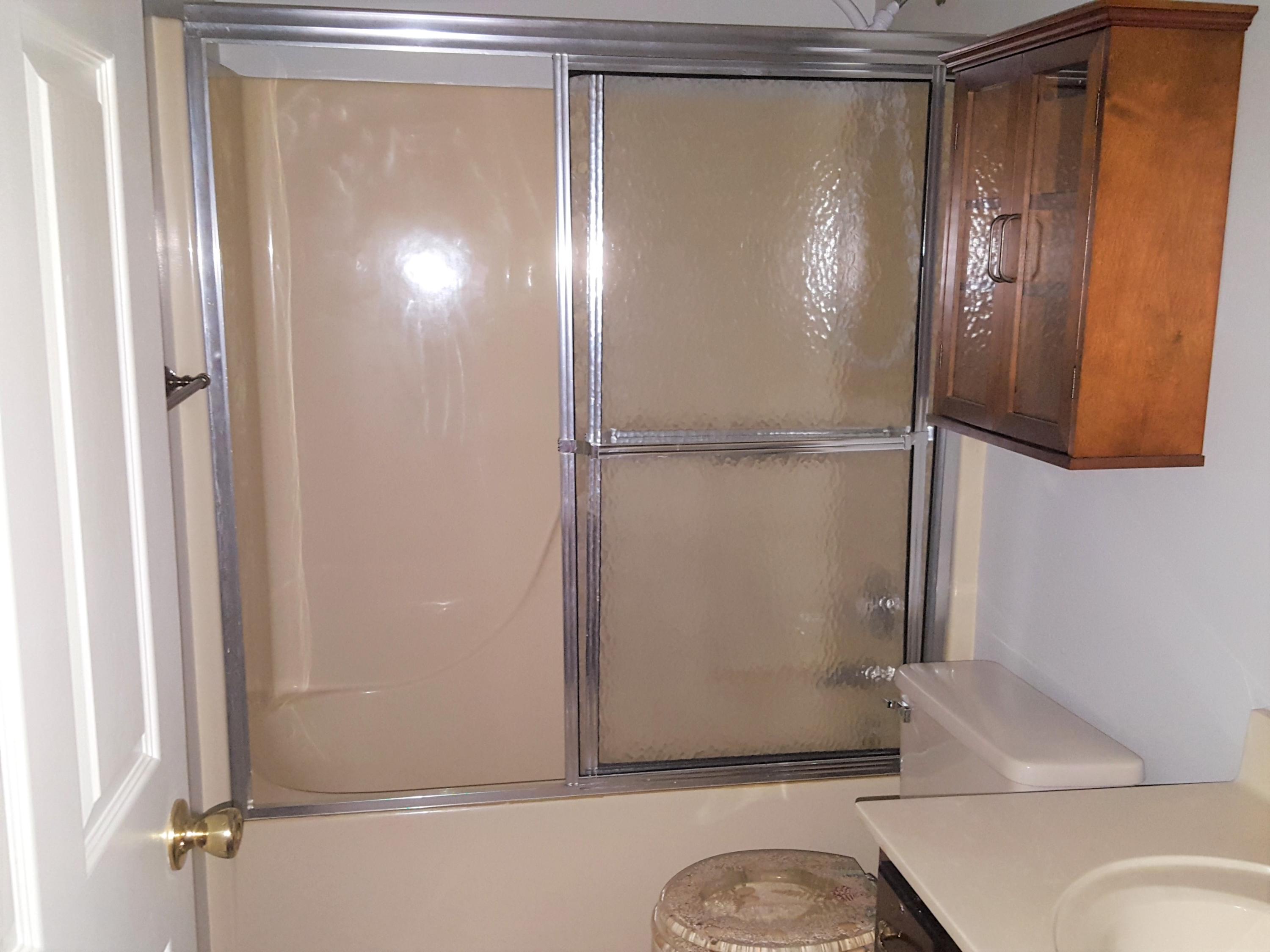 LAKESHORE GARDENS S/D - Residential