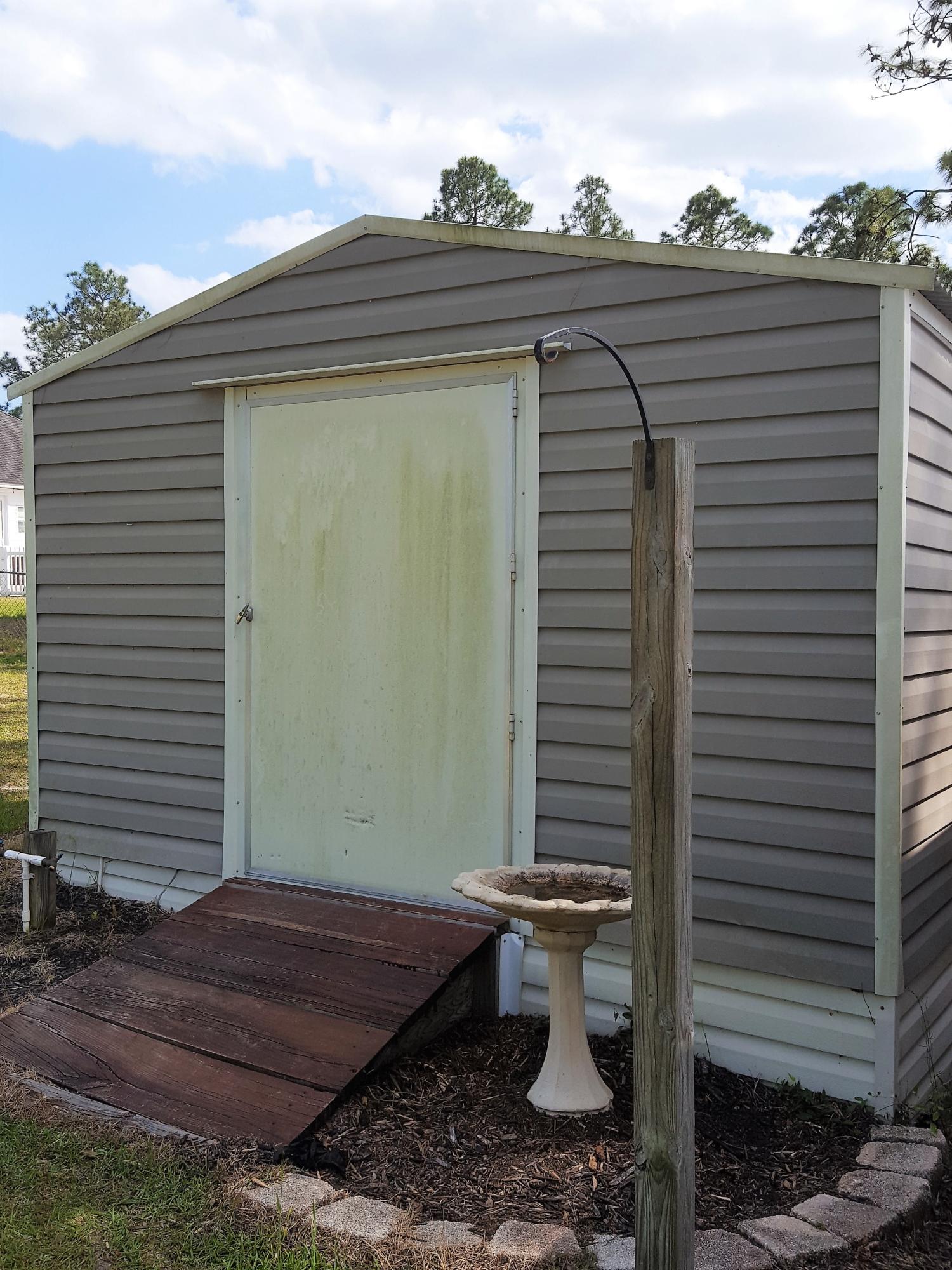 LAKESHORE GARDENS S/D - Residential