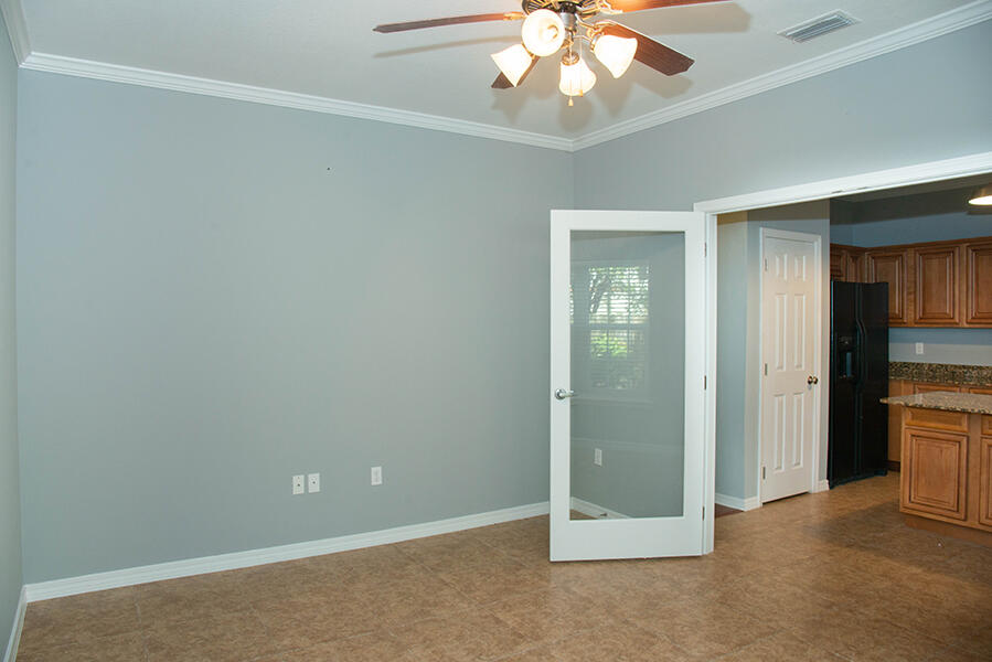 MERIDIAN SQUARE T/H - Residential Lease