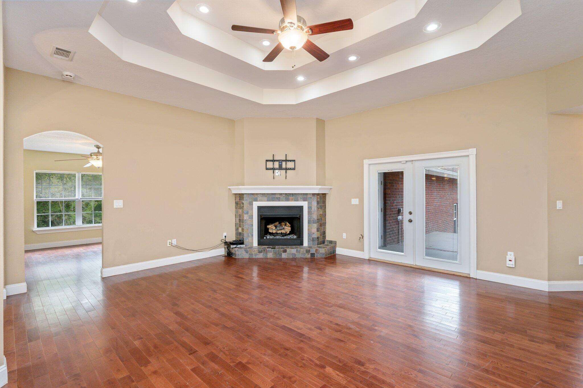 FORE DEER RANCH - Residential