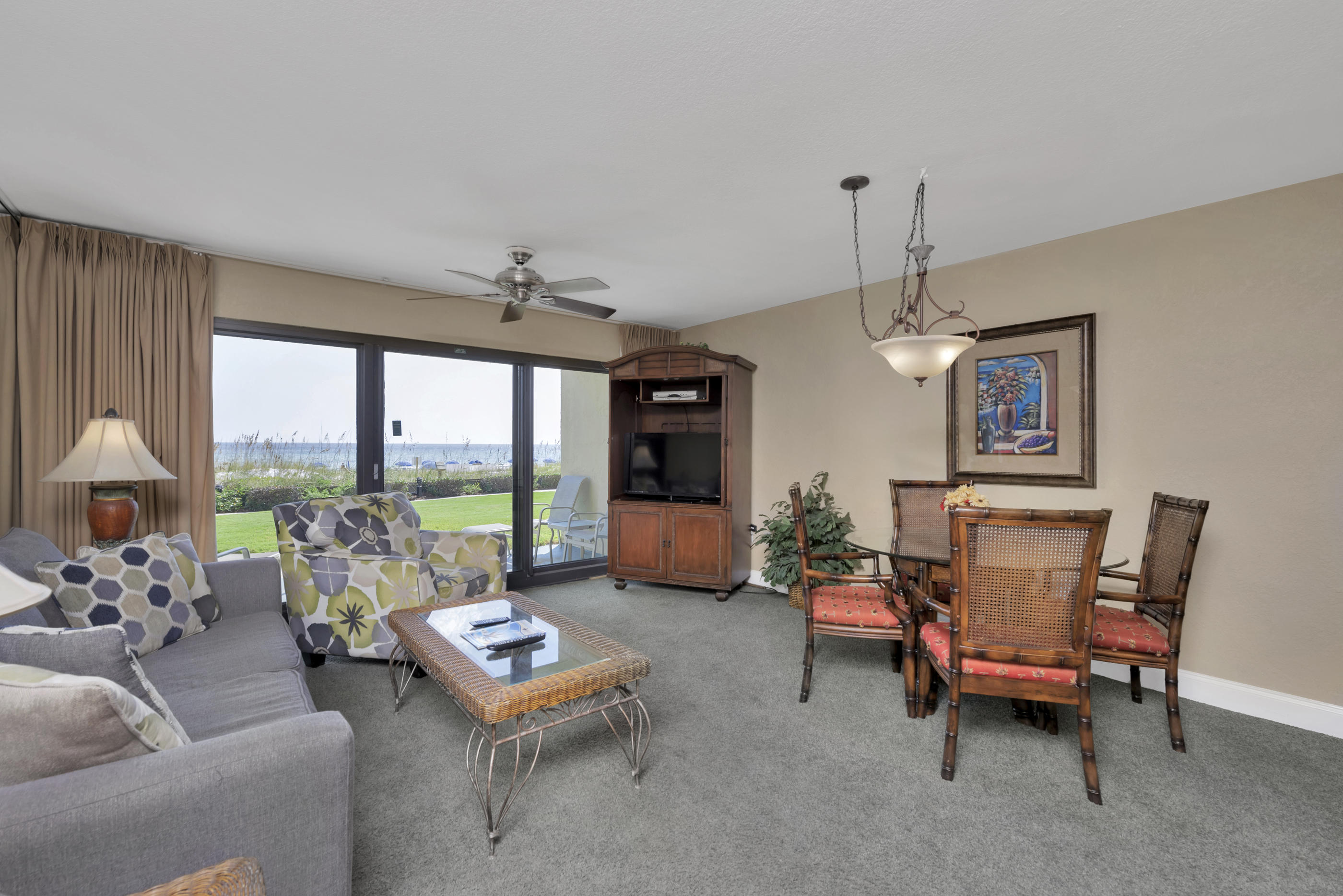 DESTIN BEACH CLUB - Residential