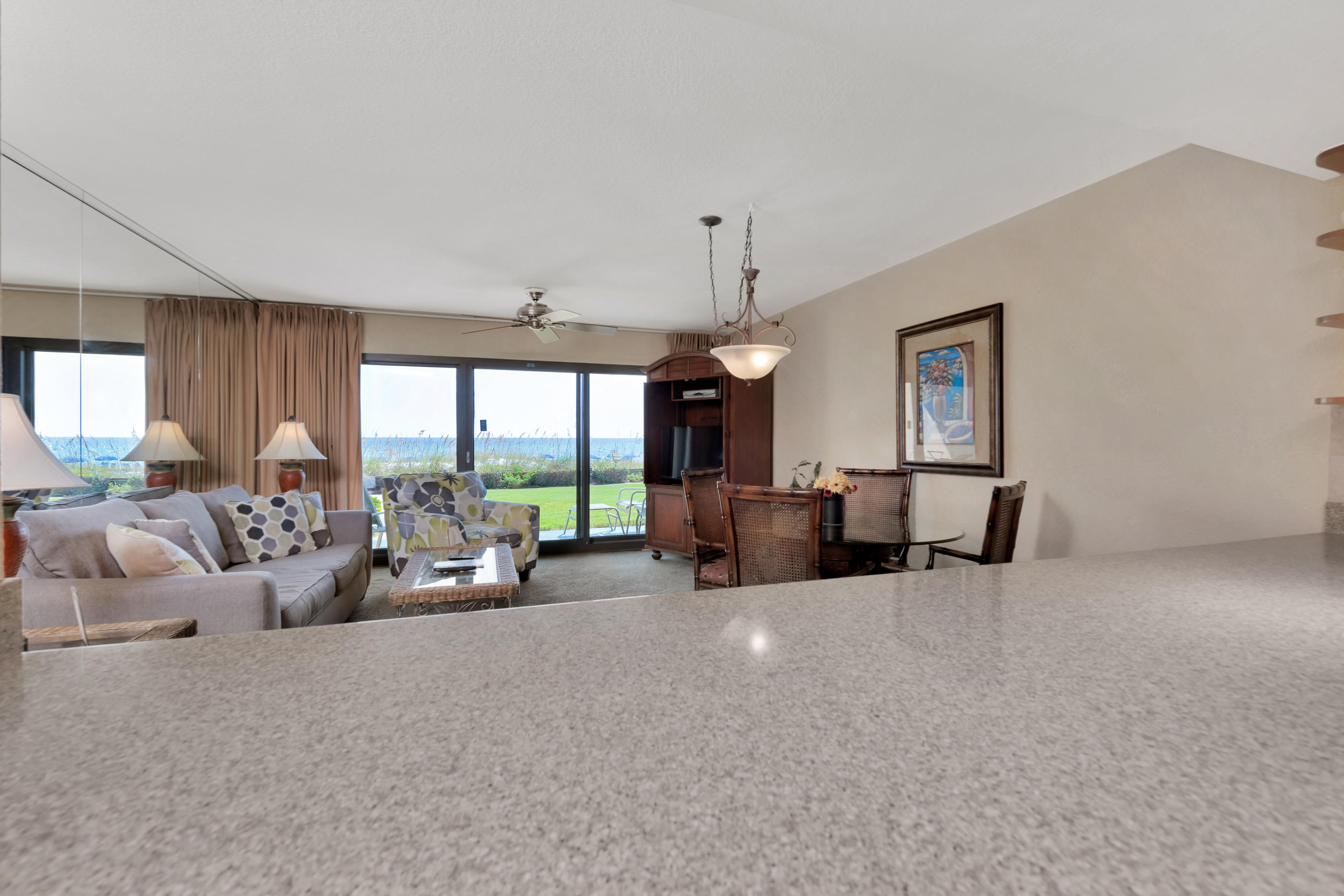 DESTIN BEACH CLUB - Residential