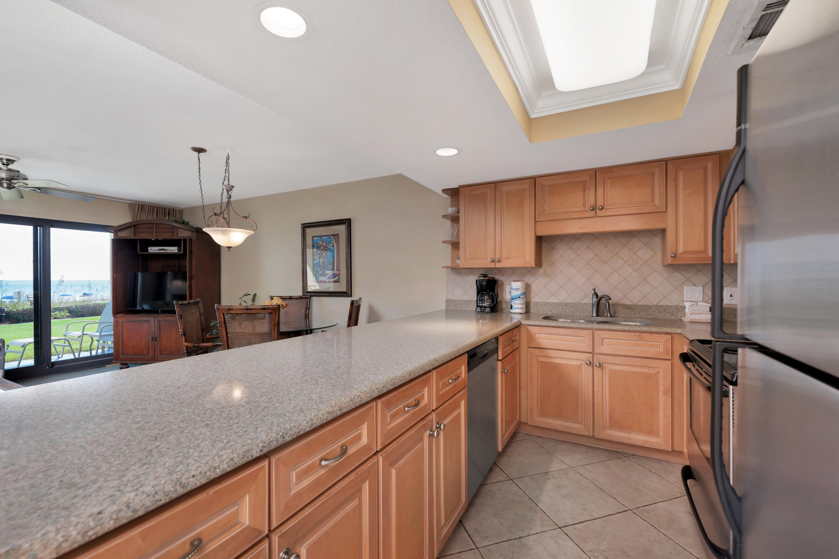 DESTIN BEACH CLUB - Residential