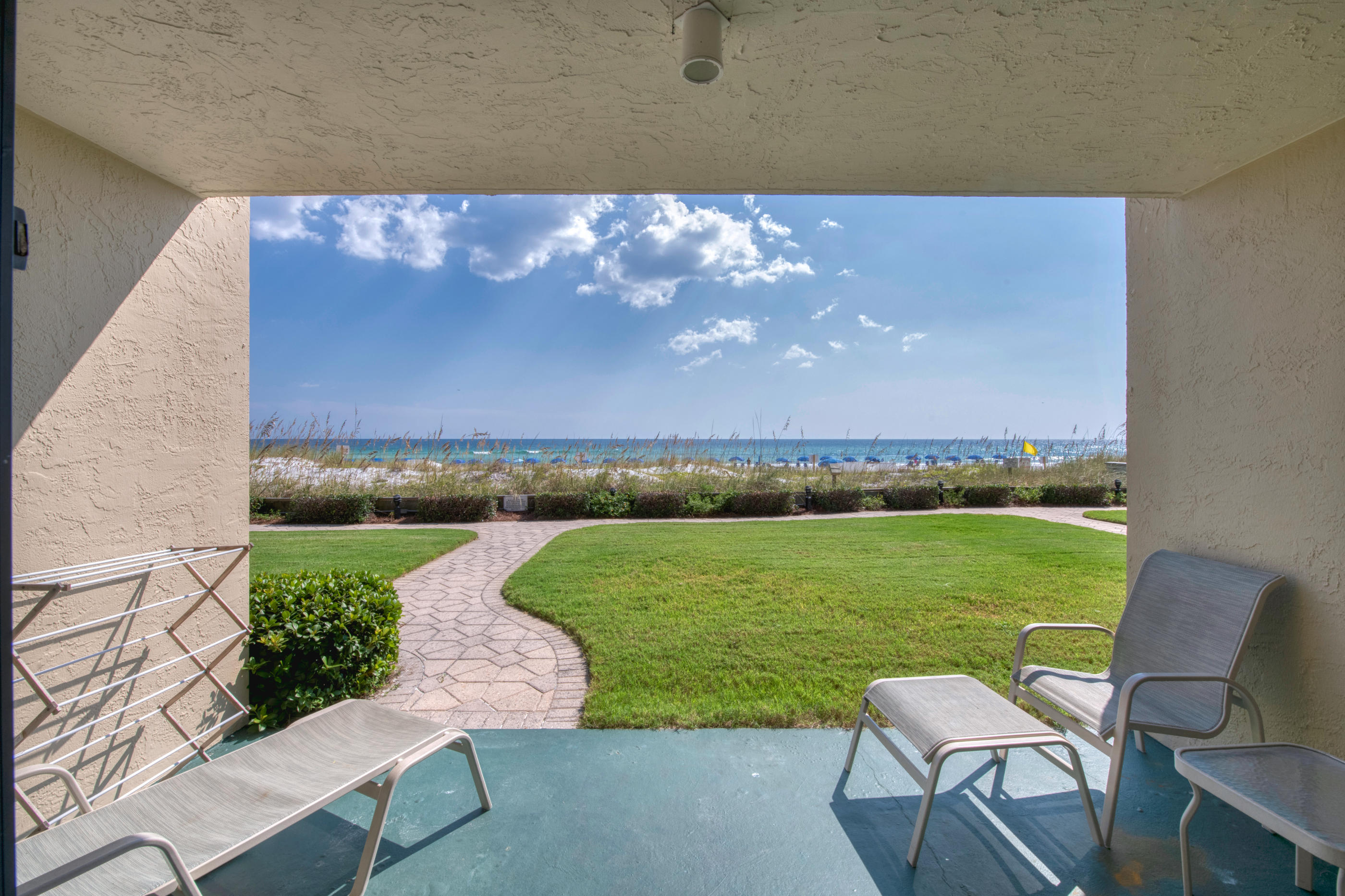 DESTIN BEACH CLUB - Residential