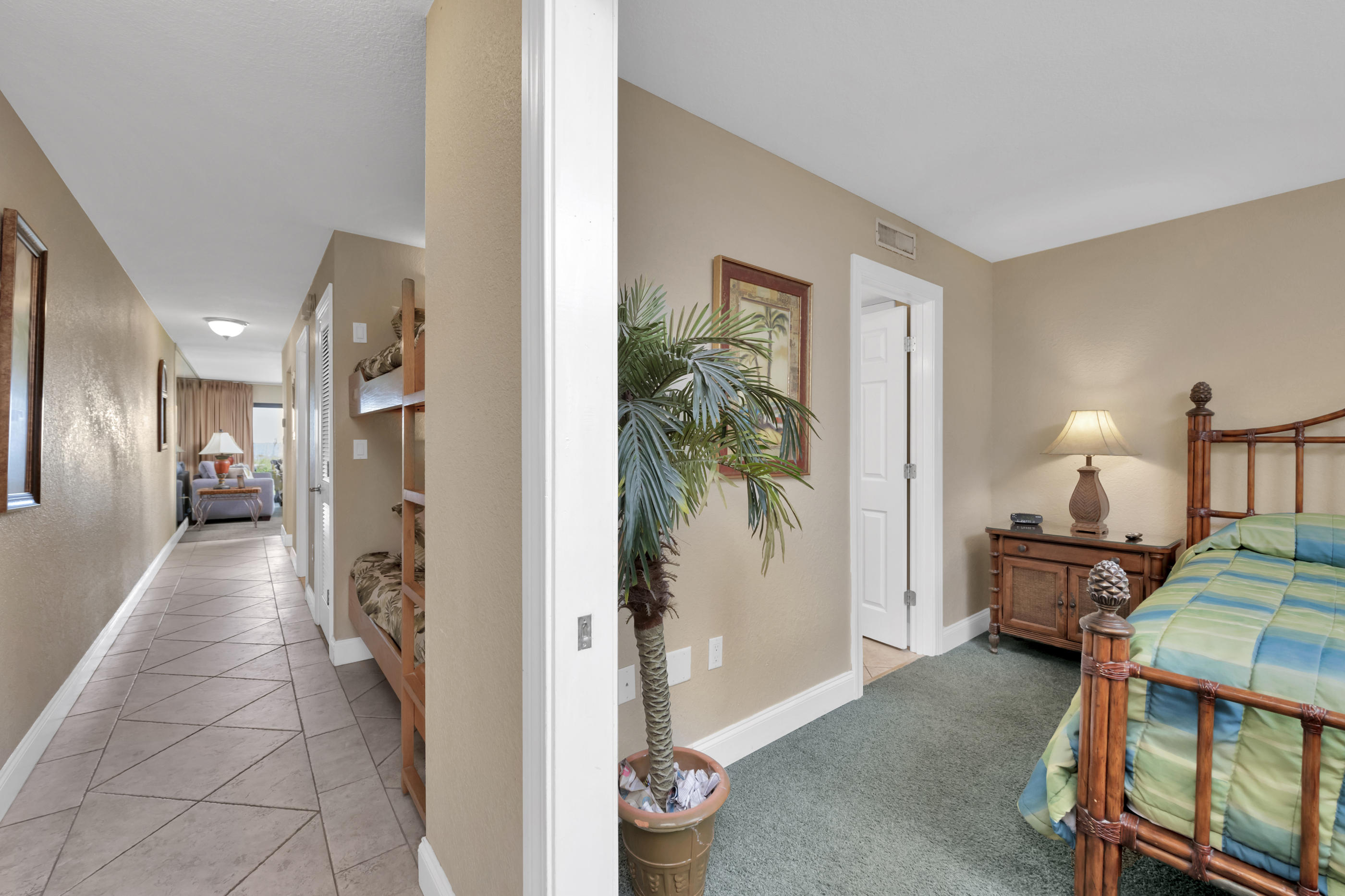 DESTIN BEACH CLUB - Residential